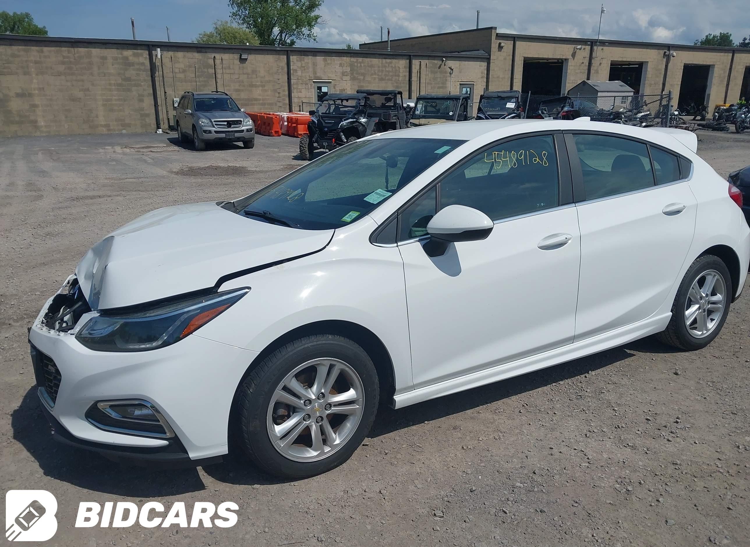 2017 Chevrolet Cruze, Lt Auto
