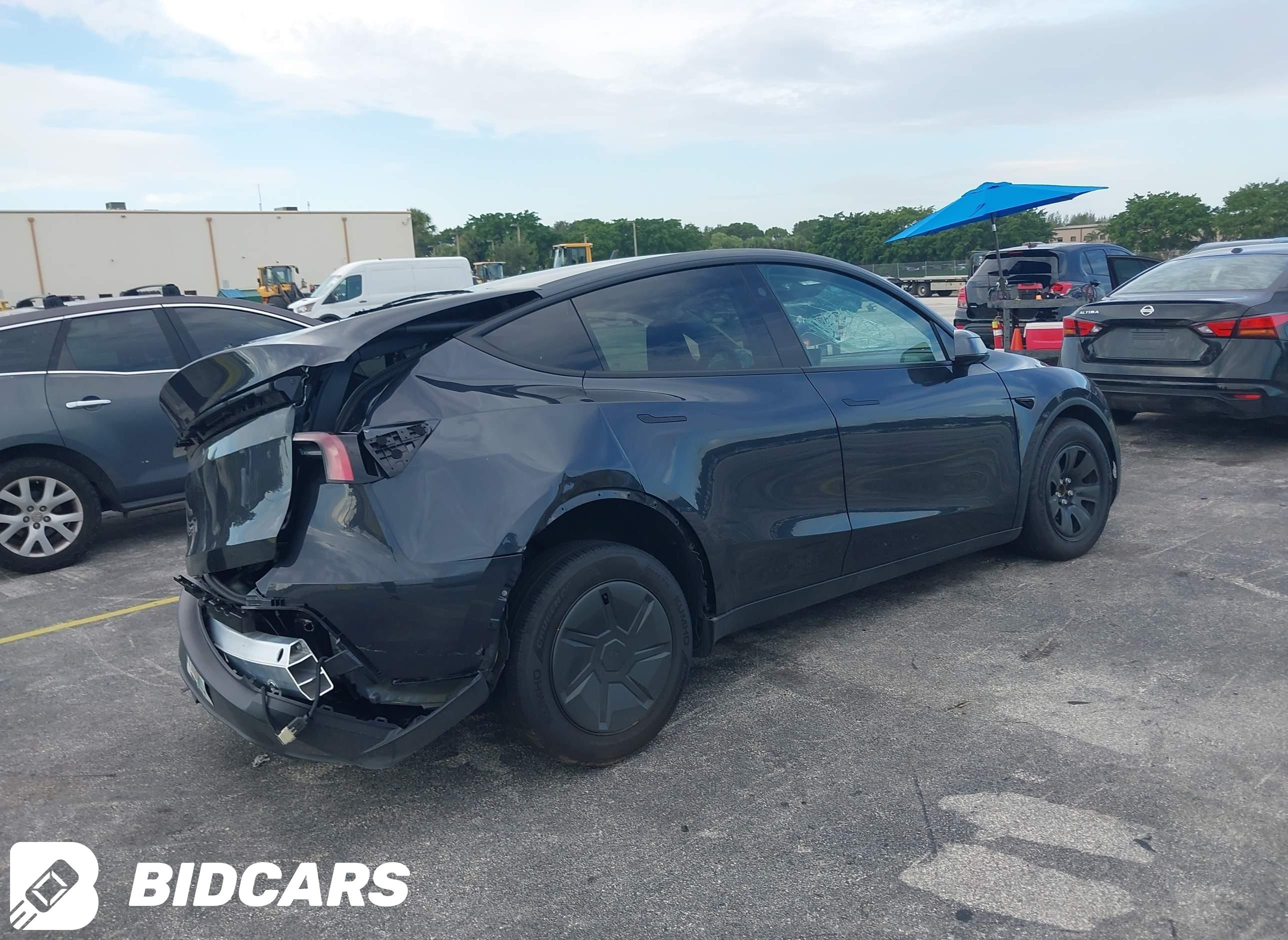 2026 Tesla Model Y, Premium R...