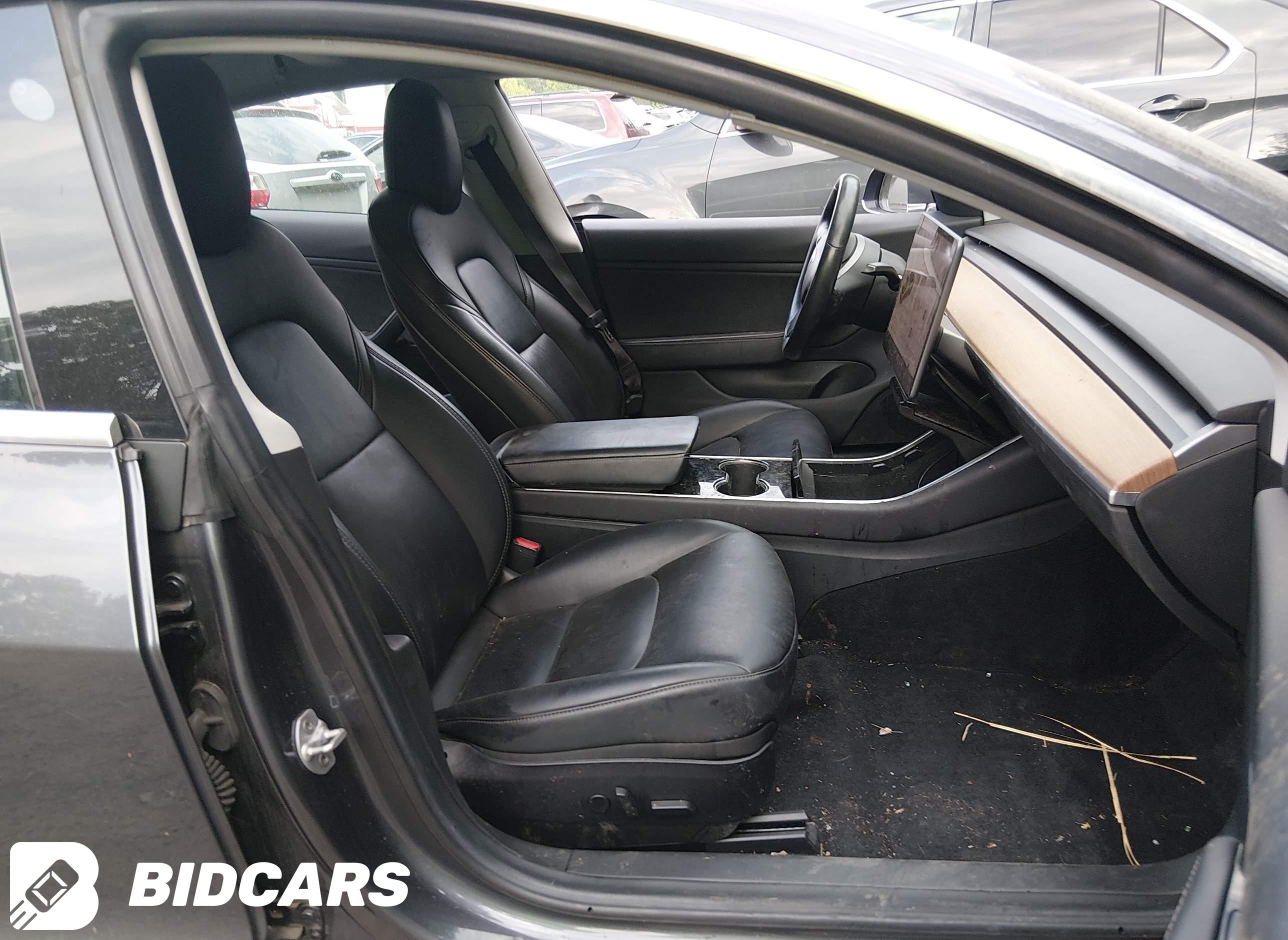 2019 Tesla Model 3, Long Rang...