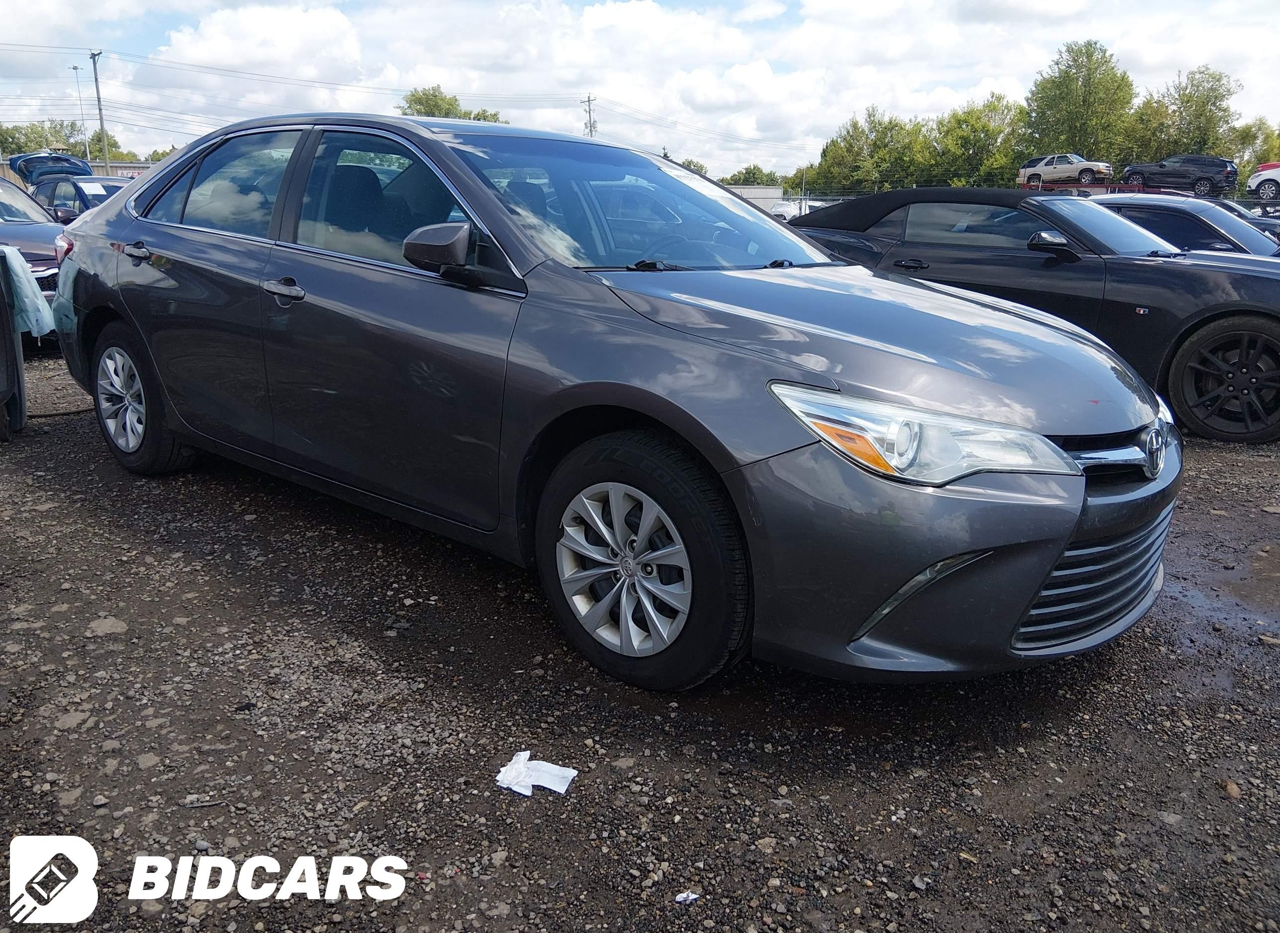 2015 Toyota Camry, LE