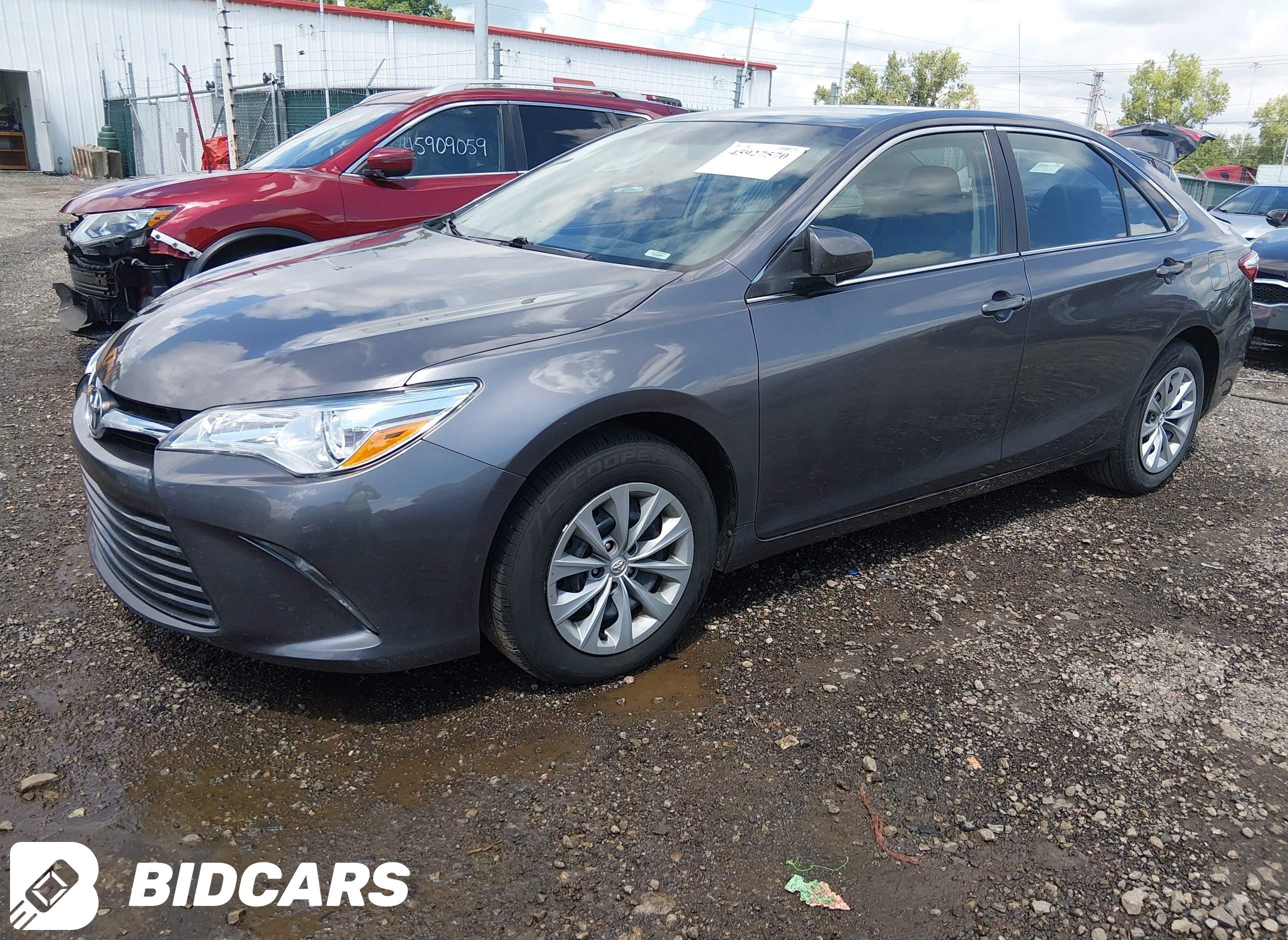 2015 Toyota Camry, LE
