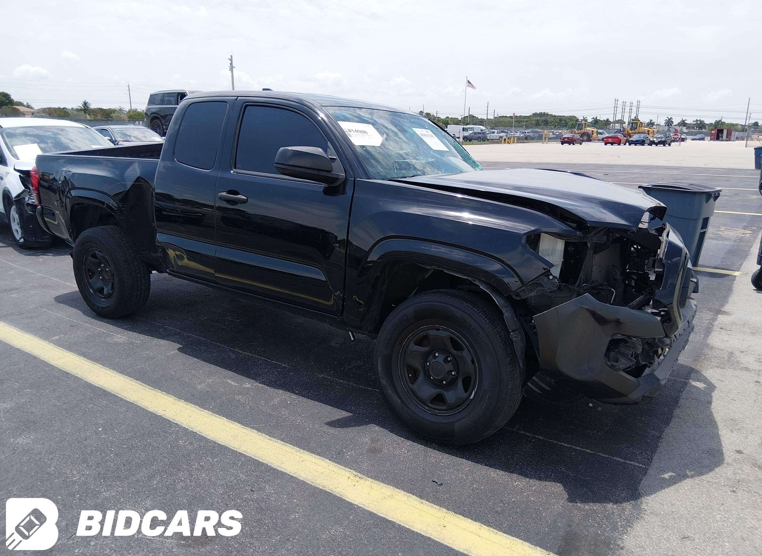 2020 Toyota Tacoma, SR
