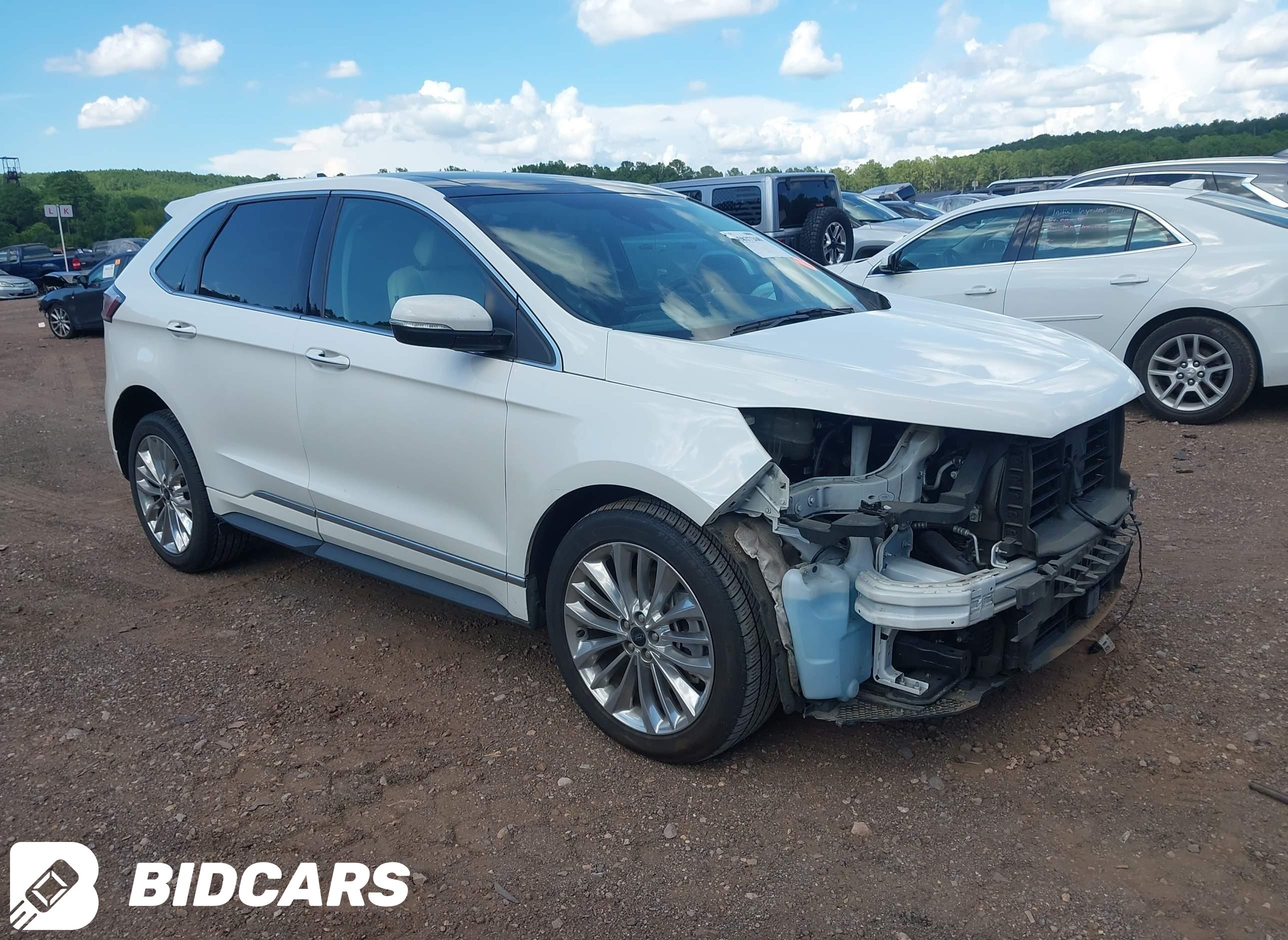 2022 Ford Edge, Titanium