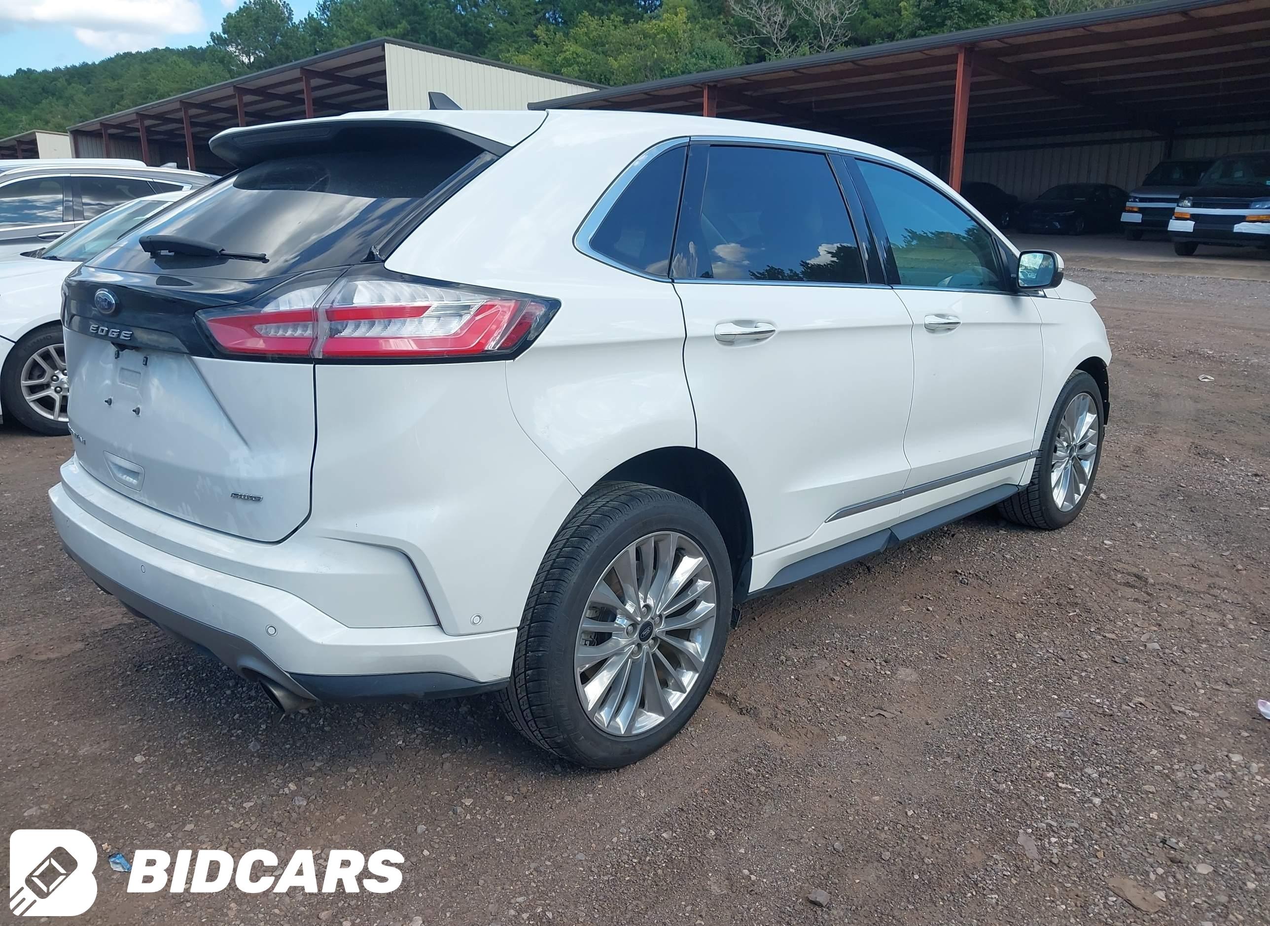 2022 Ford Edge, Titanium