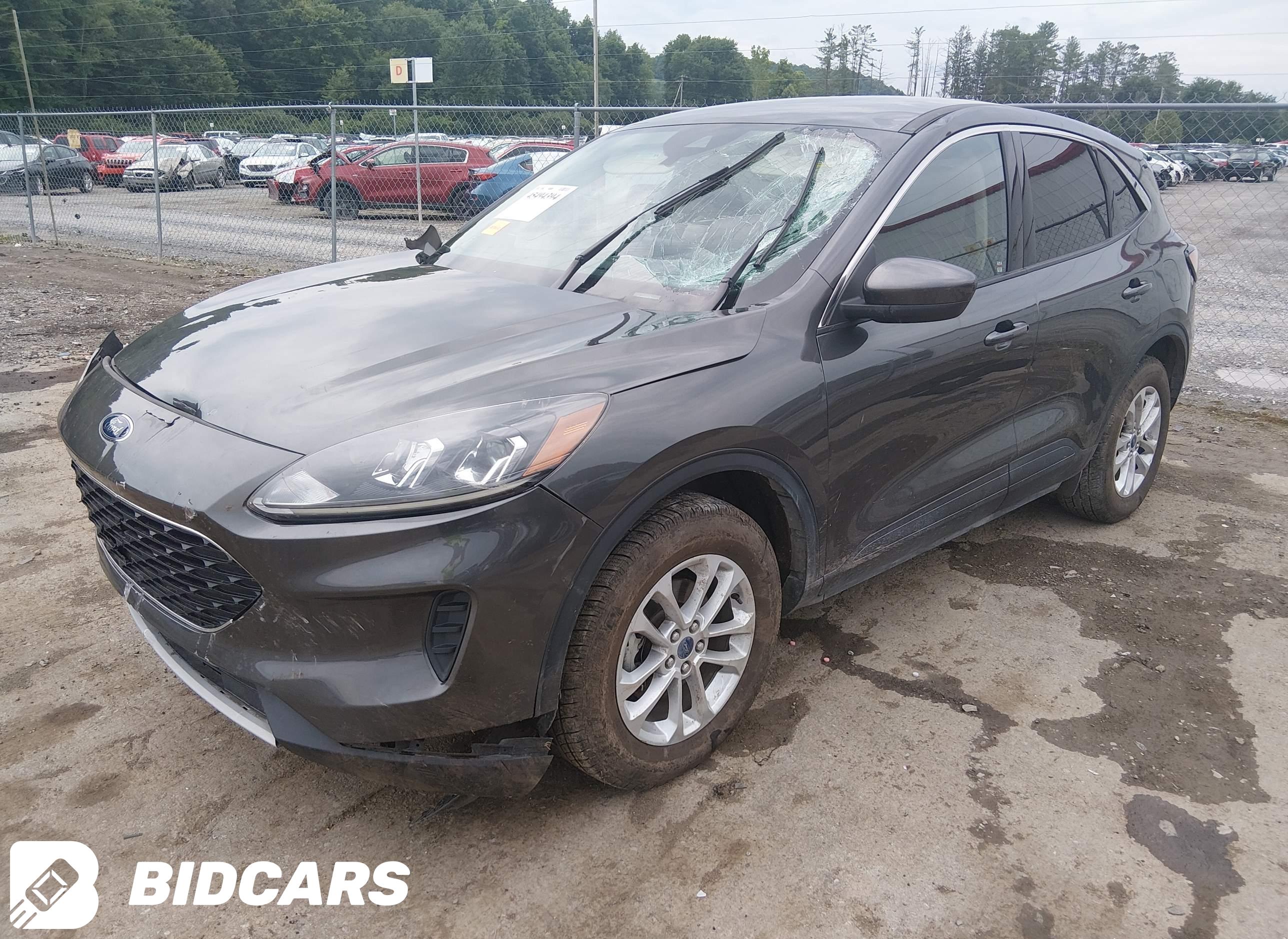 2020 Ford Escape, SE