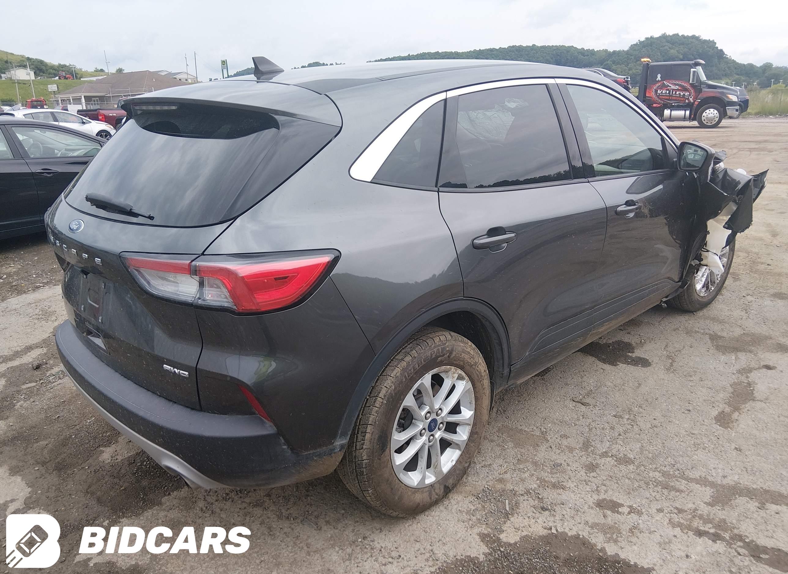 2020 Ford Escape, SE