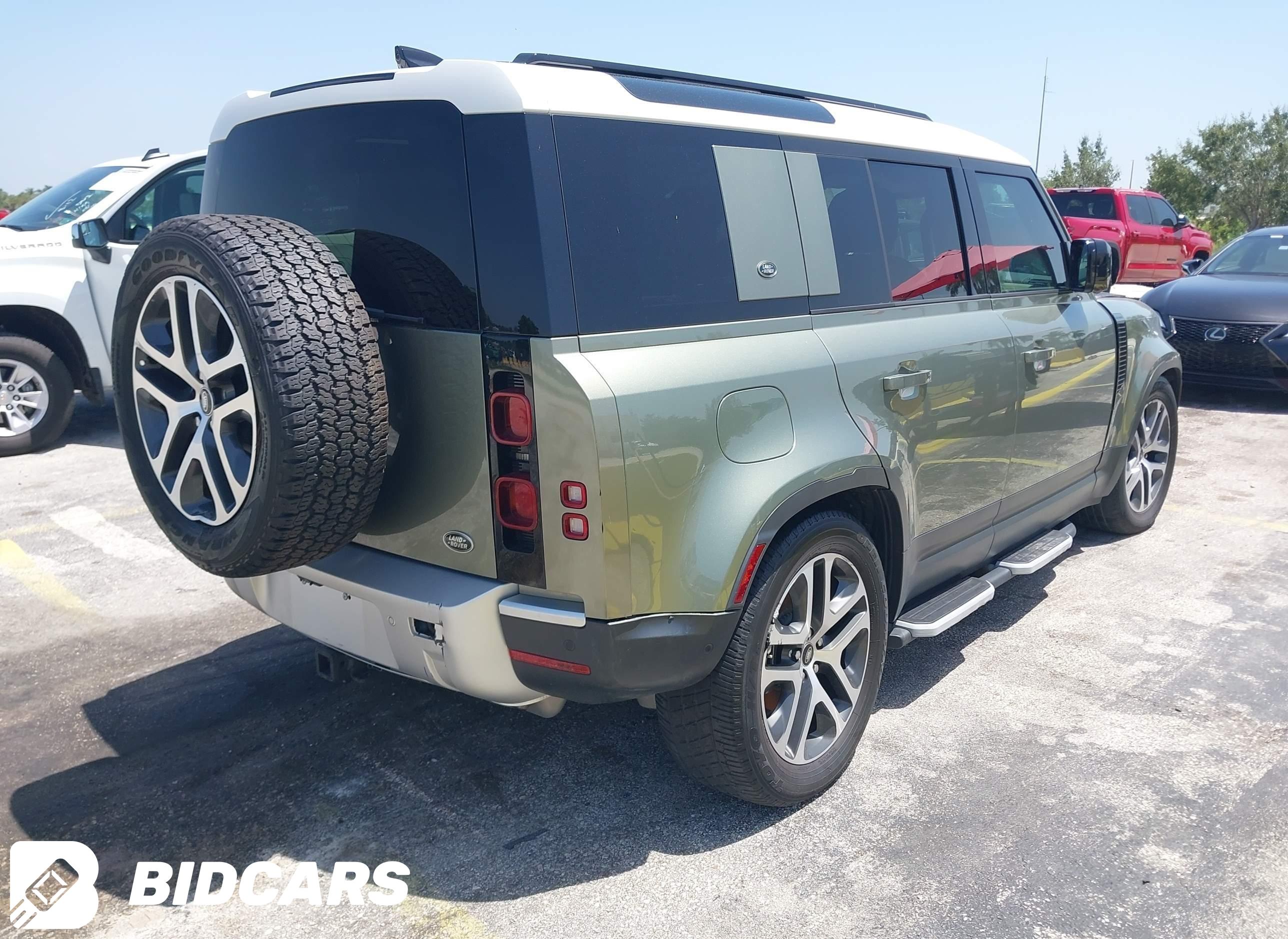 2022 Land Rover Defender, 110 S
