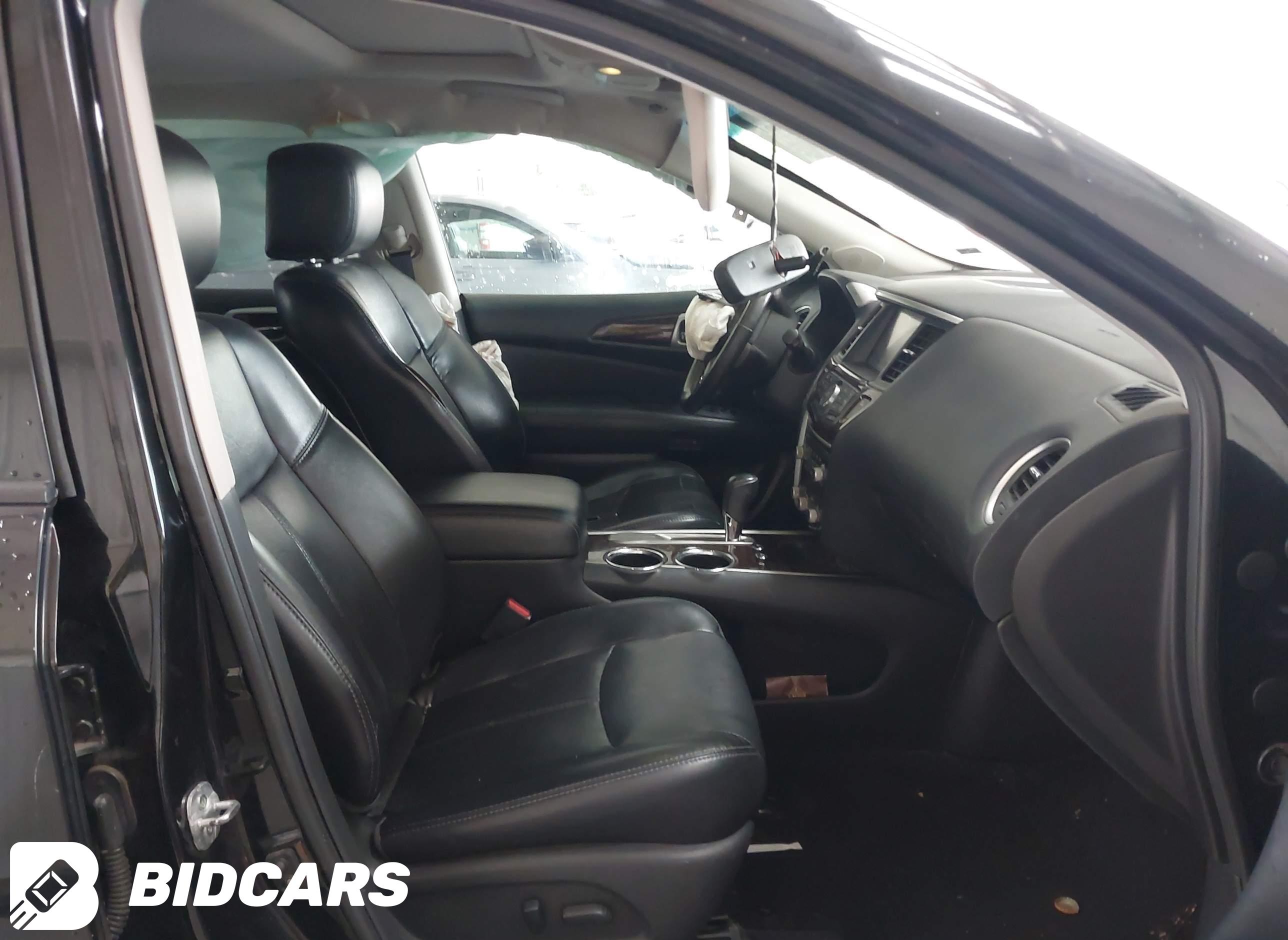 2015 Nissan Pathfinder, Platinum