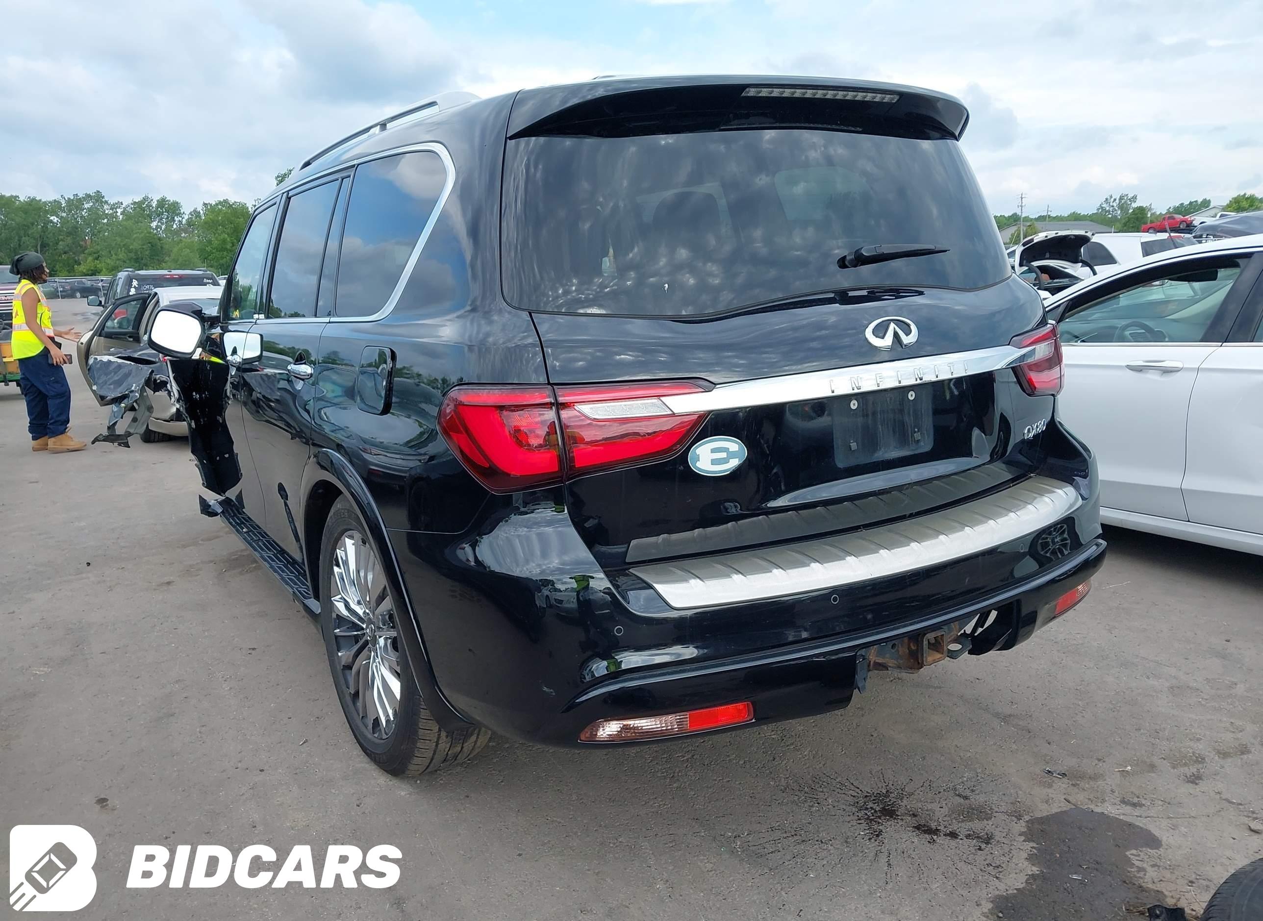 2019 Infiniti QX80, Luxe