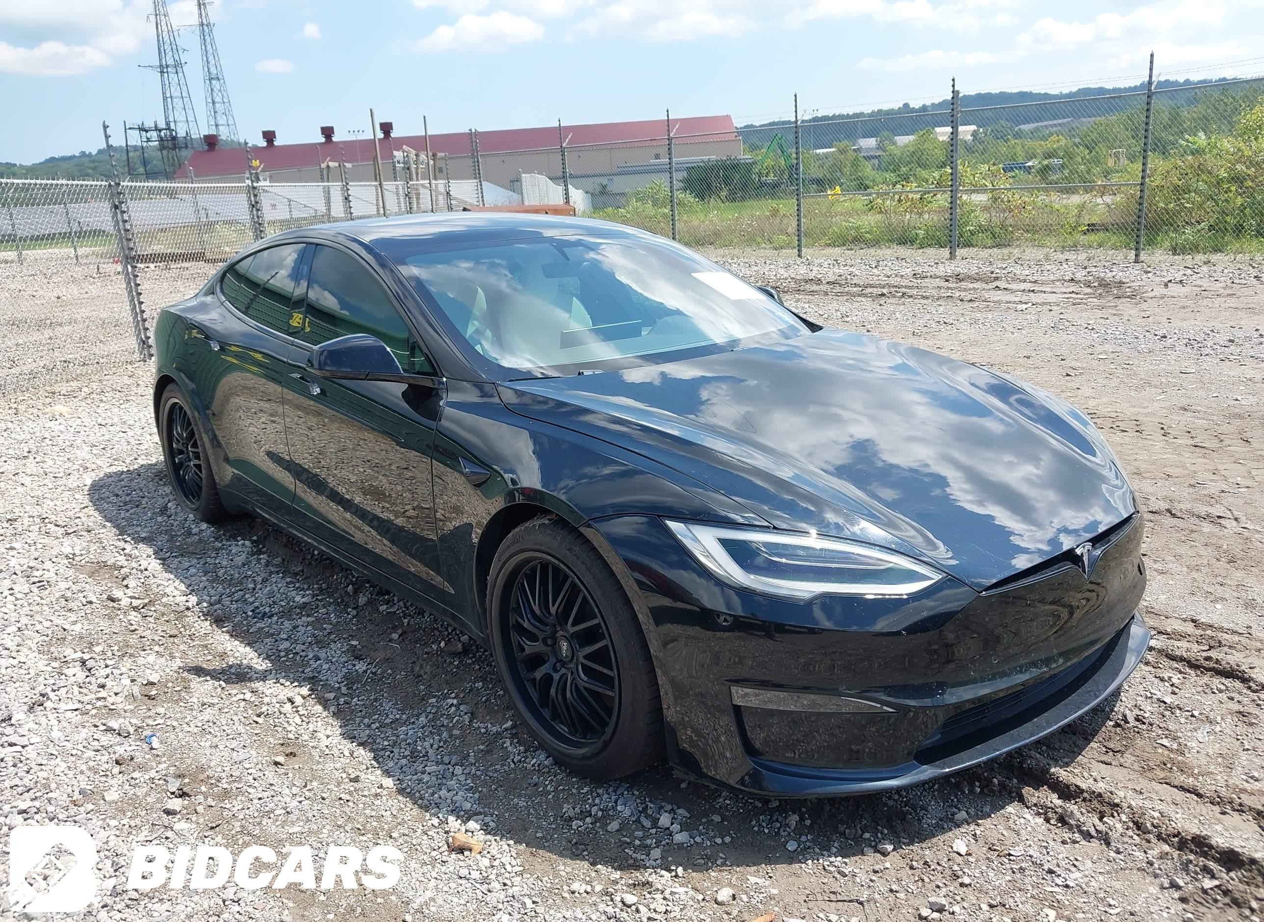 2022 Tesla Model S, Dual Moto...