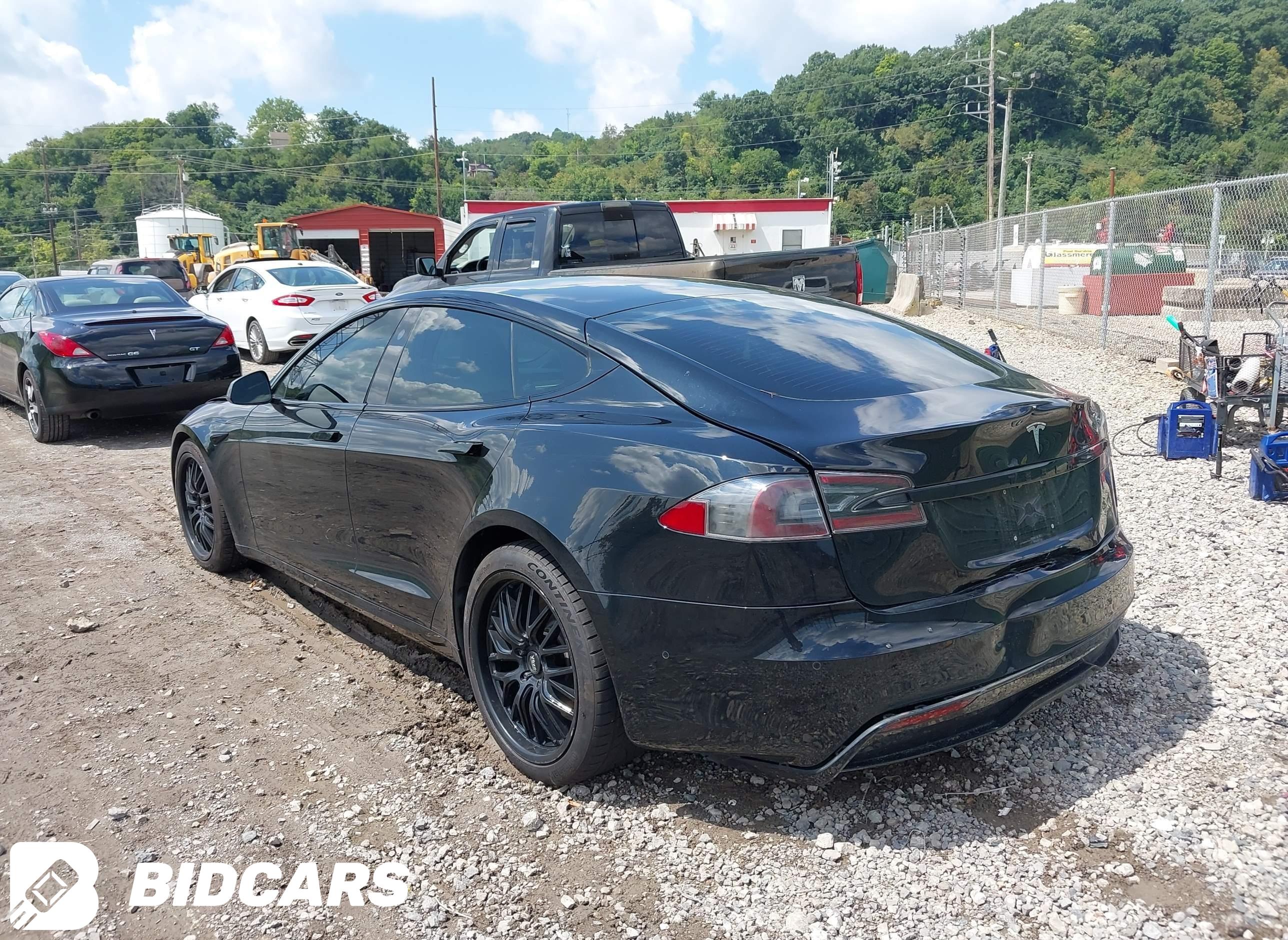 2022 Tesla Model S, Dual Moto...