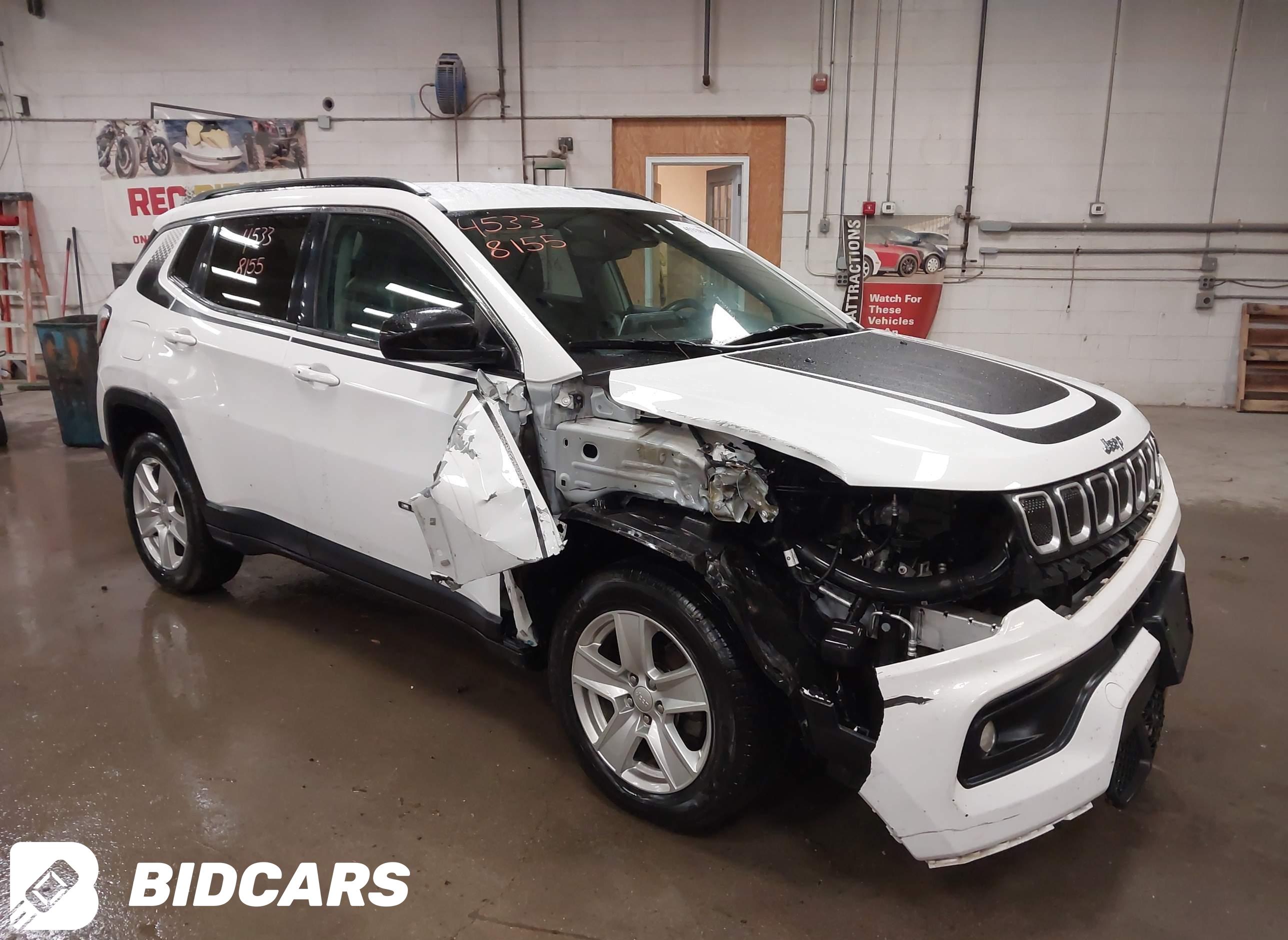 2022 Jeep Compass, Latitude 4X4