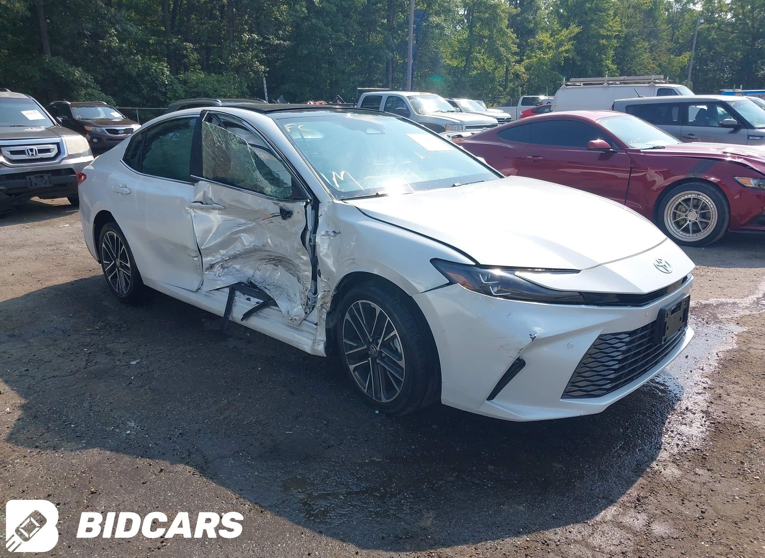 2025 Toyota Camry, Xle