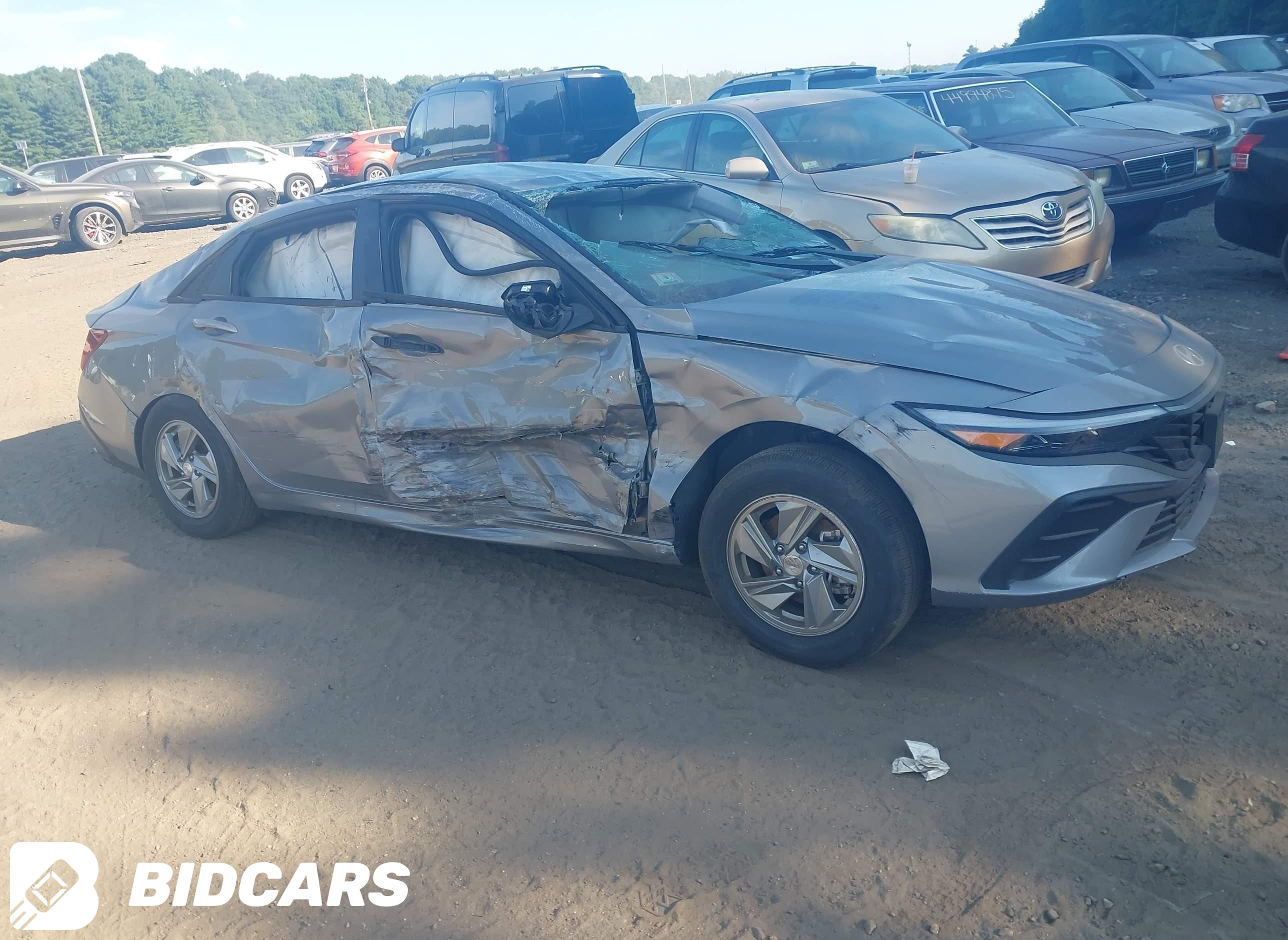2026 Hyundai Elantra, SE