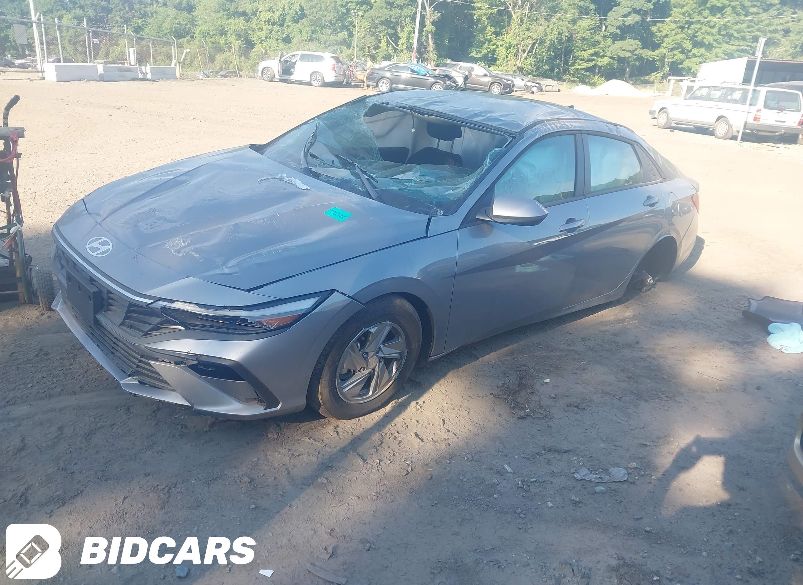2026 Hyundai Elantra, SE