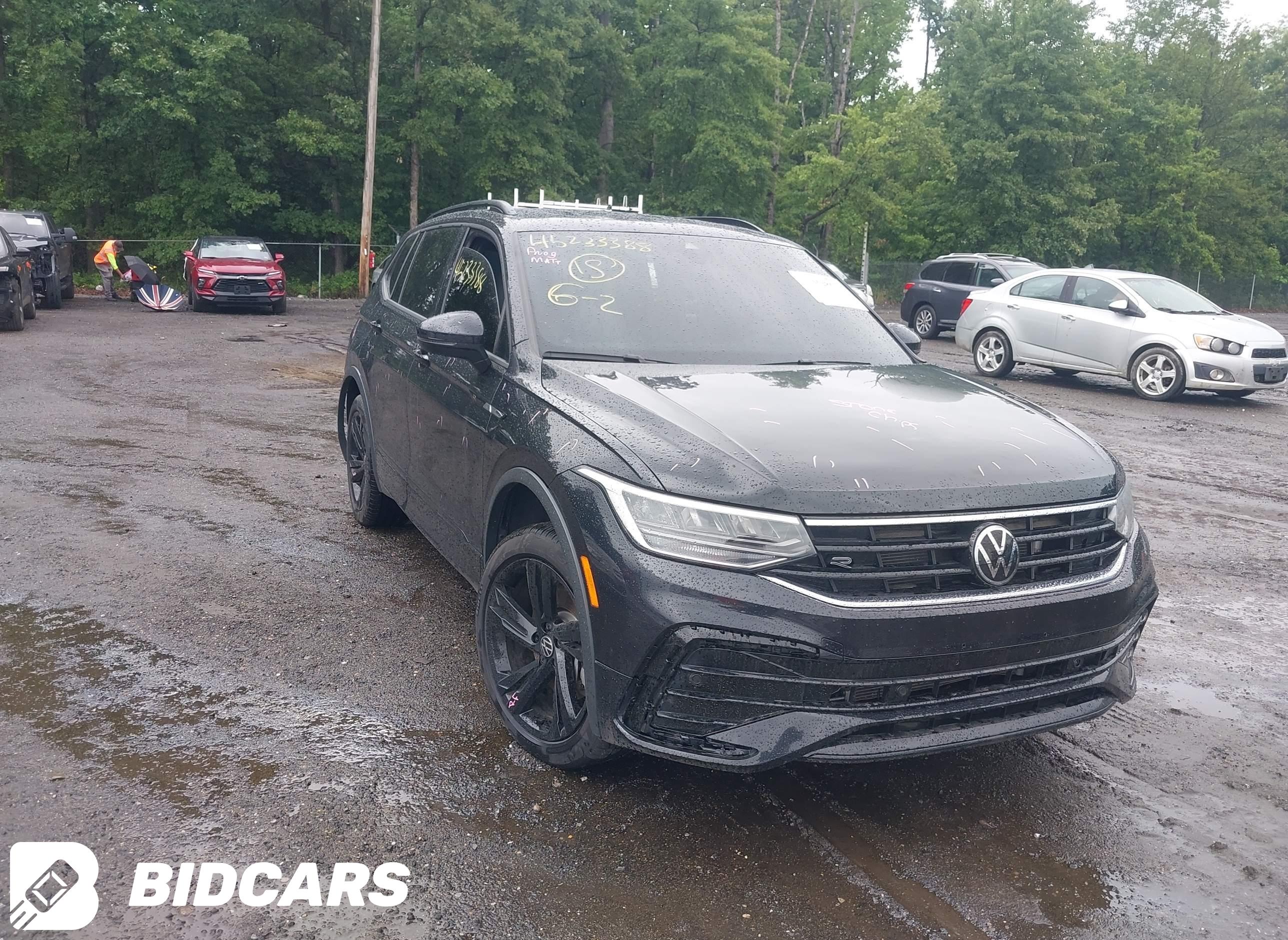 2024 Volkswagen Tiguan, 2.0T...