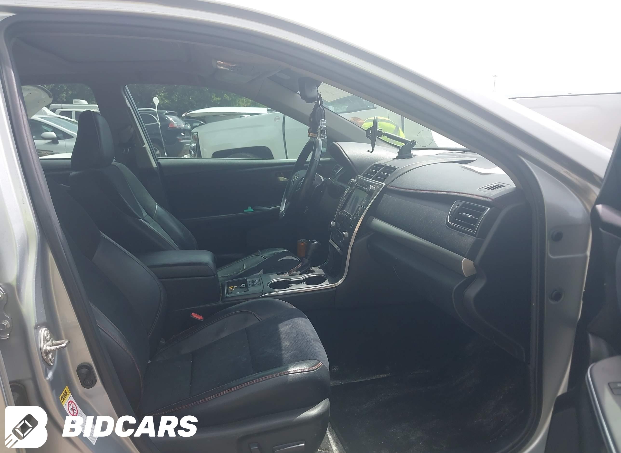 2015 Toyota Camry, Xse