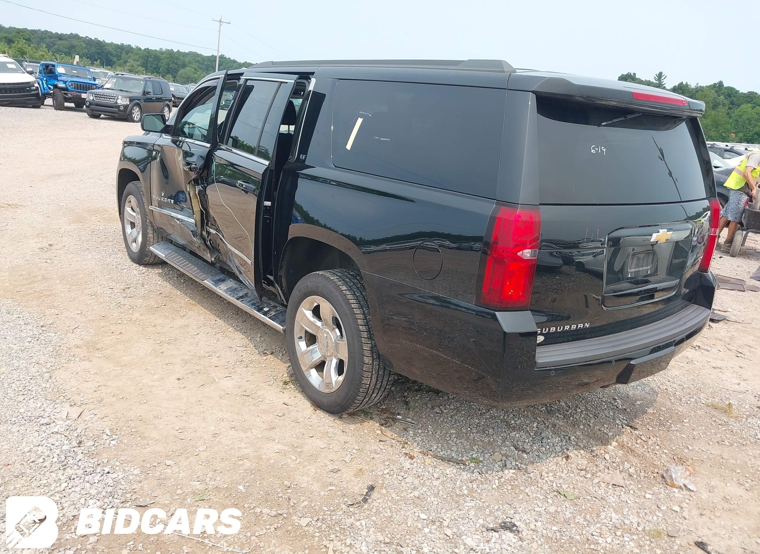 2019 Chevrolet Suburban, LT