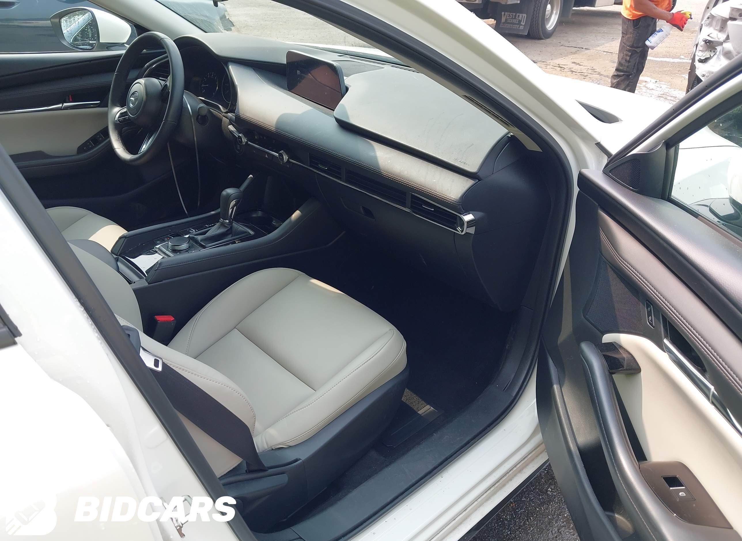 2025 Mazda 3, 2.5 S Preferred