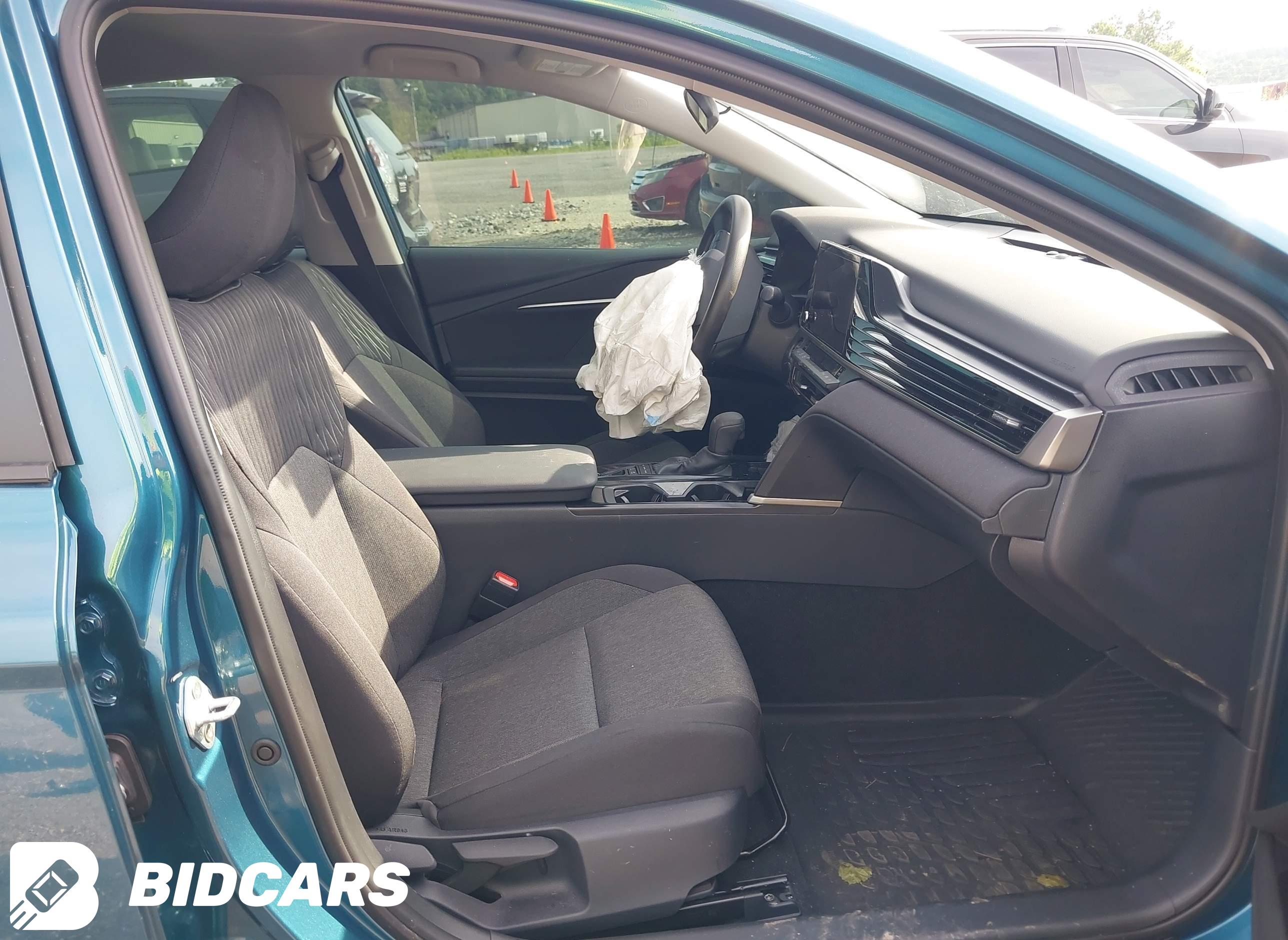 2026 Toyota Camry, LE