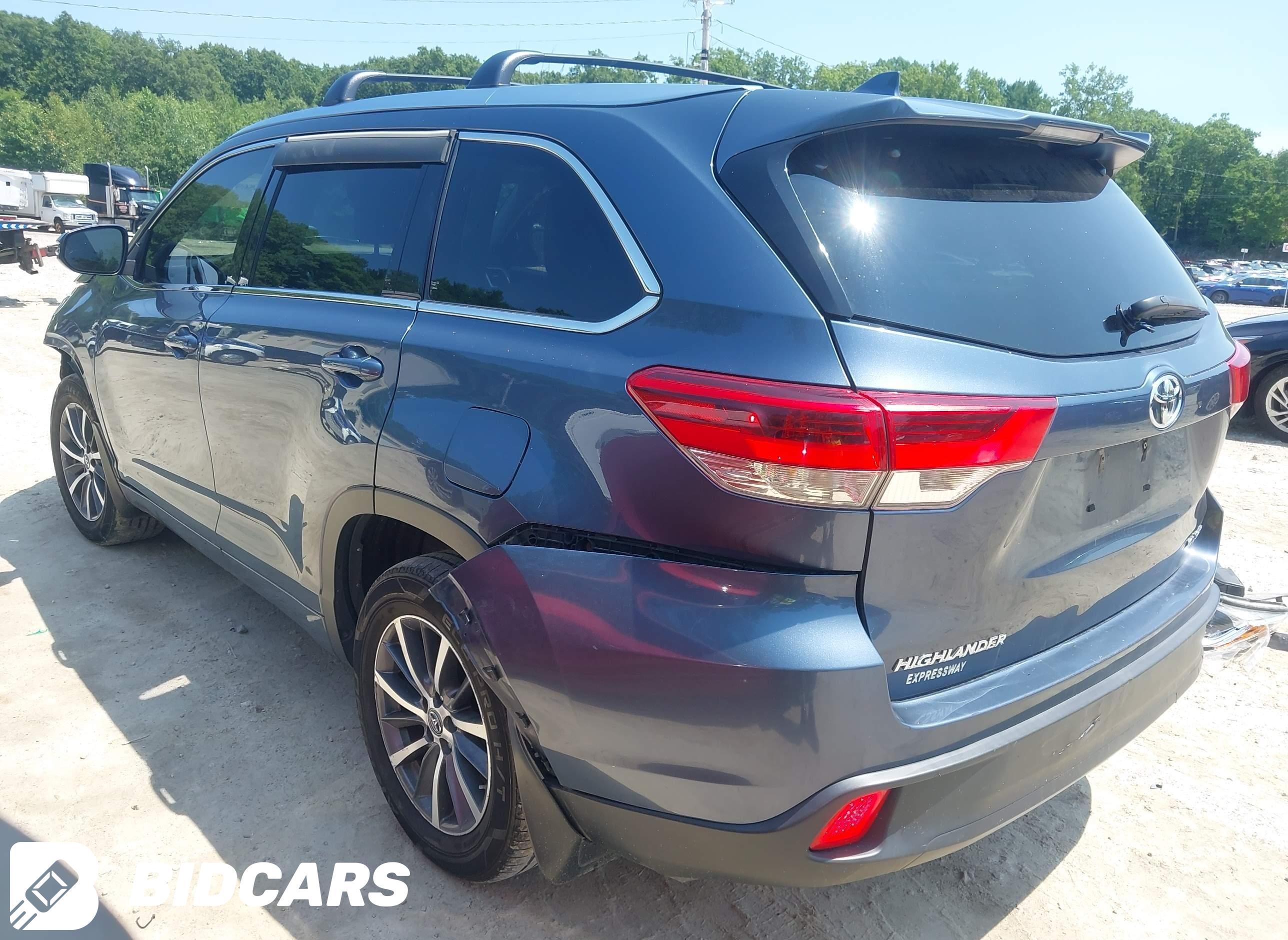 2017 Toyota Highlander, Xle