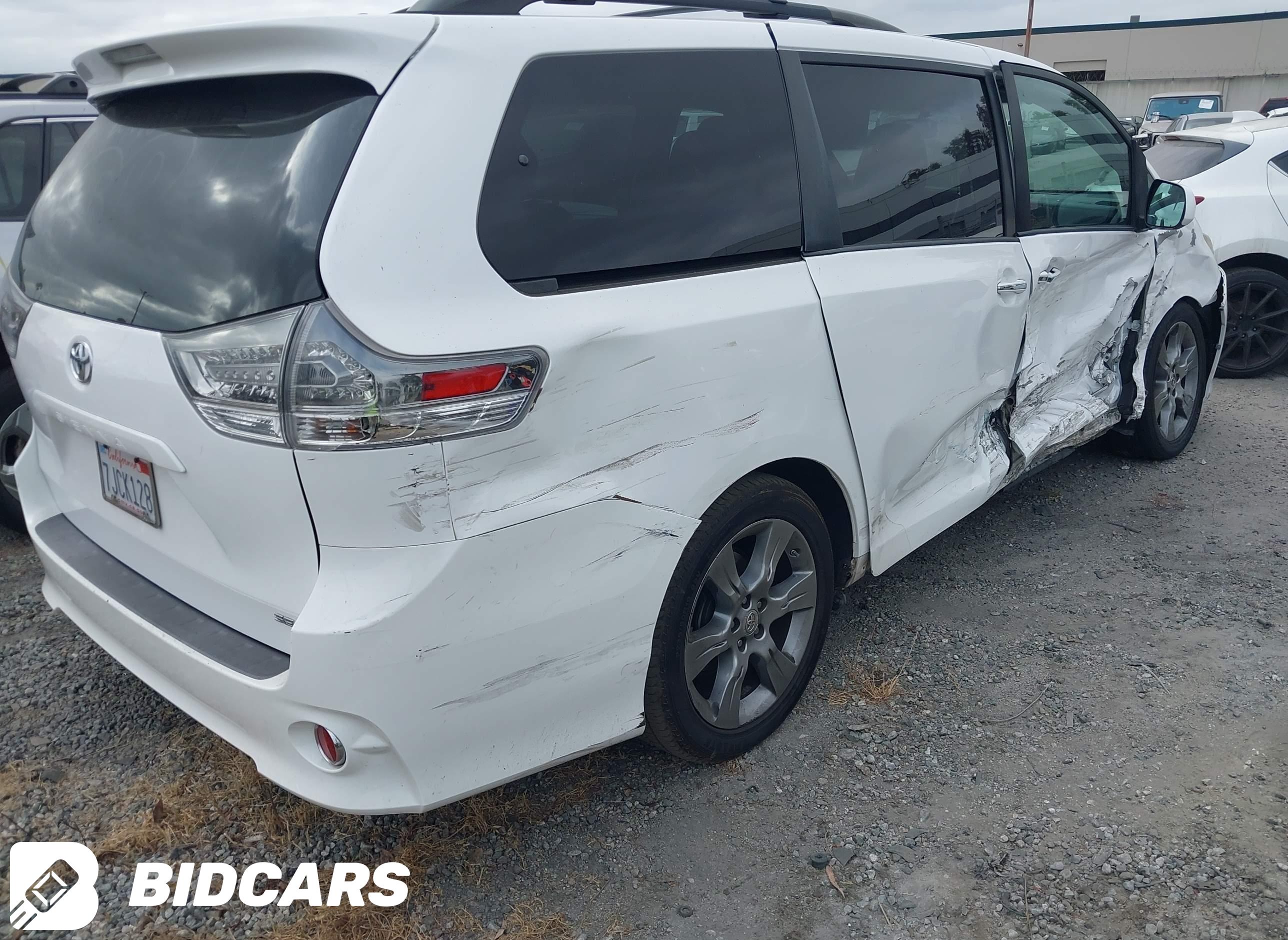 2015 Toyota Sienna, Se 8 Pass...
