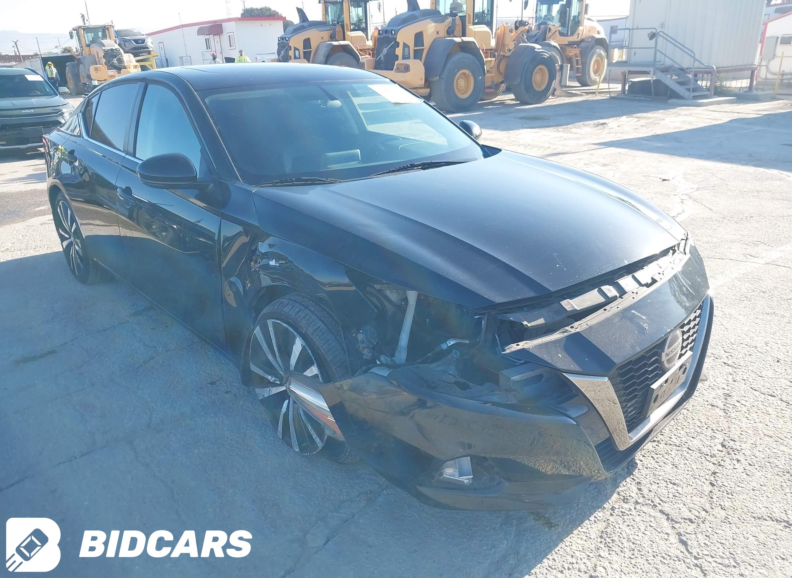 2019 Nissan Altima, 2.5 SR