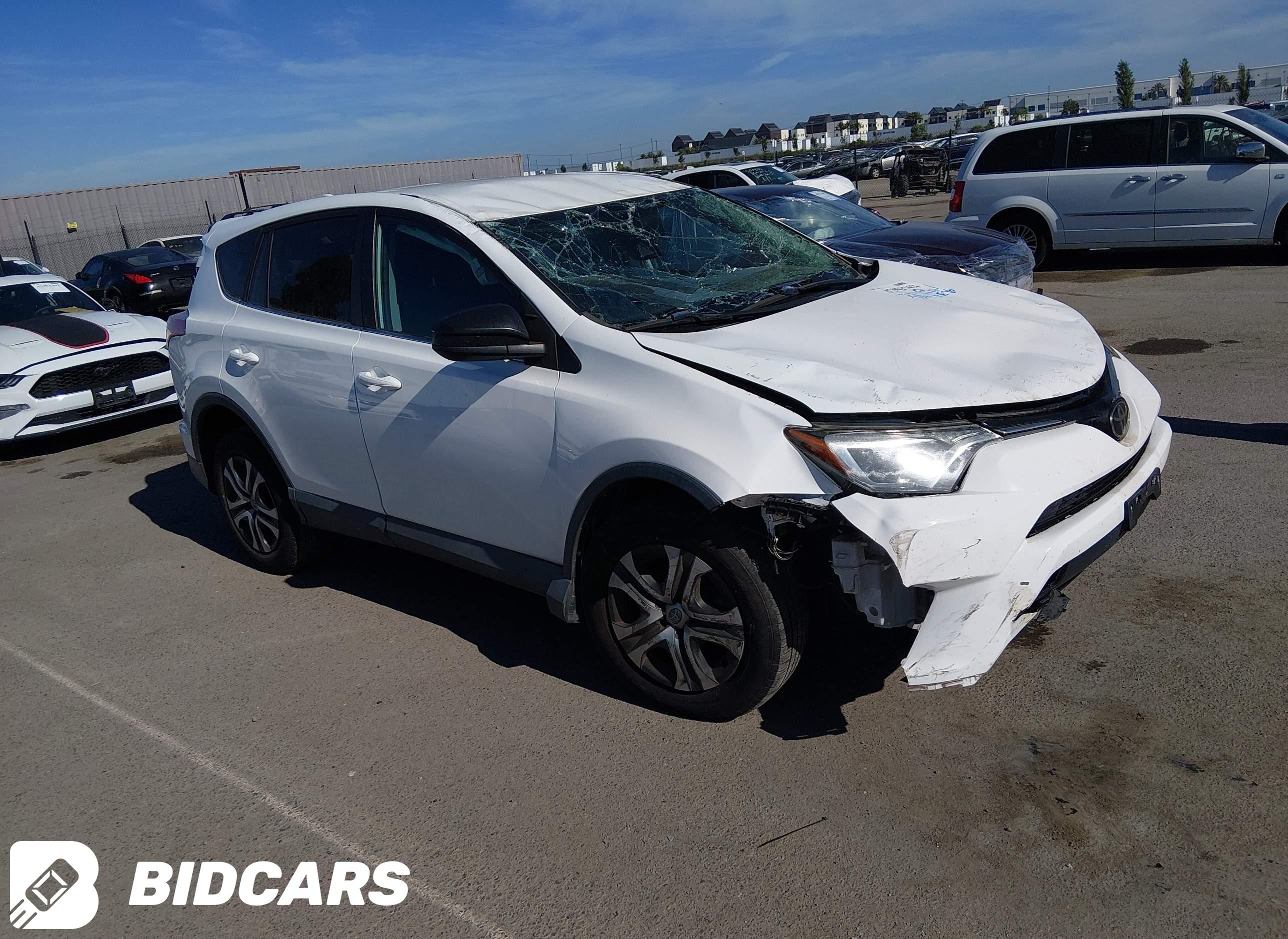 2018 Toyota RAV4, LE