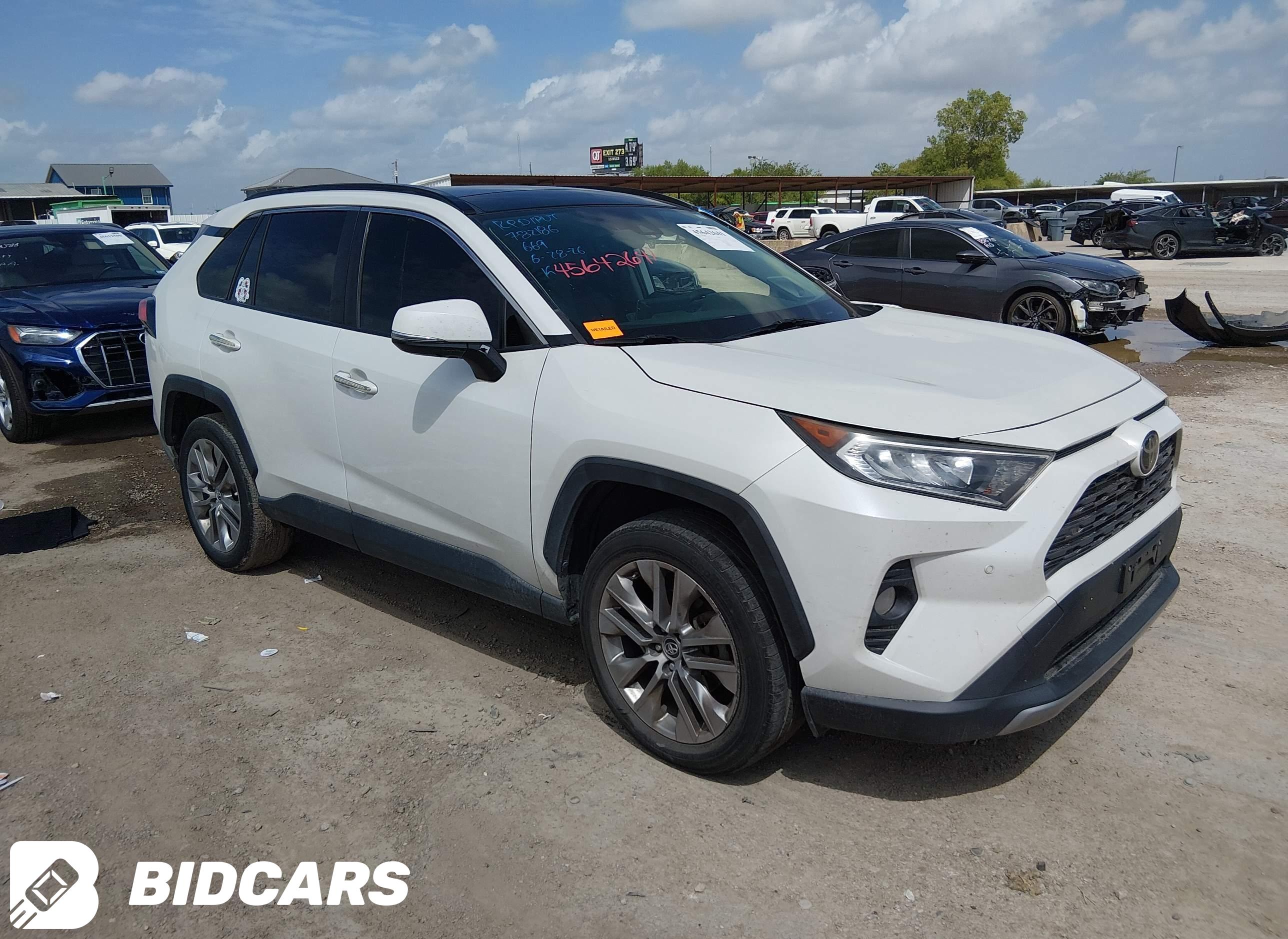 2019 Toyota RAV4, Limited