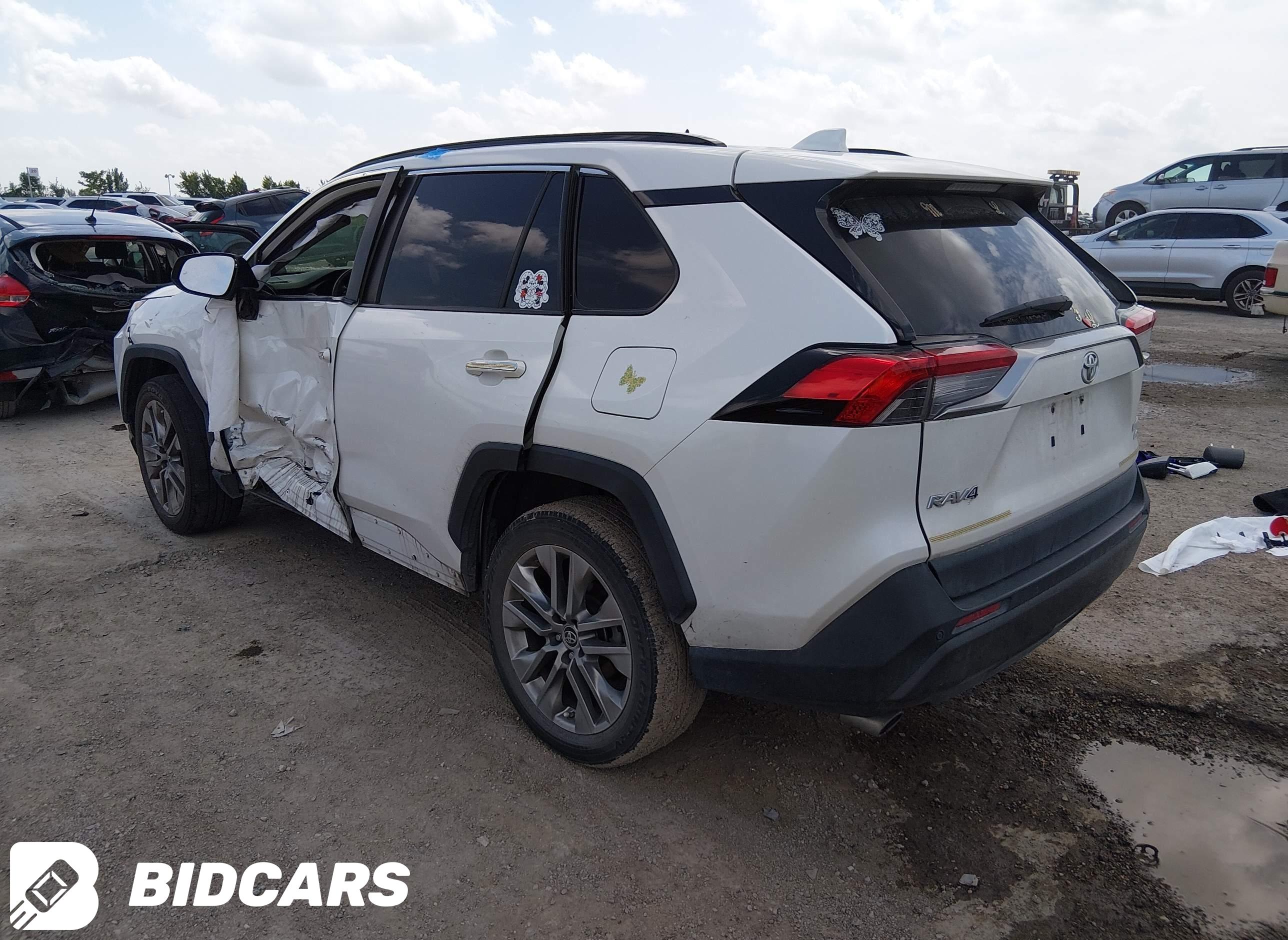 2019 Toyota RAV4, Limited