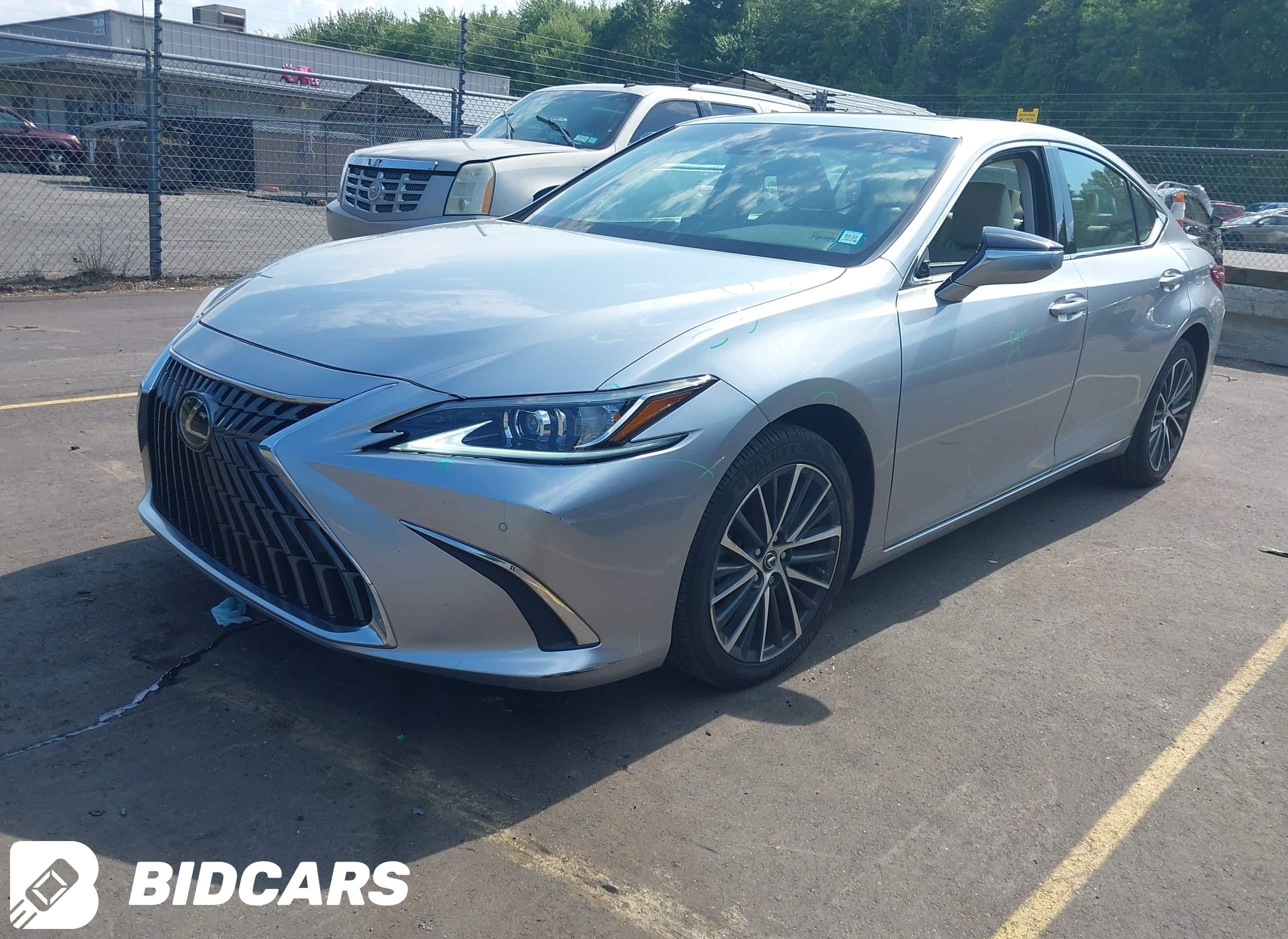 2022 Lexus ES 250