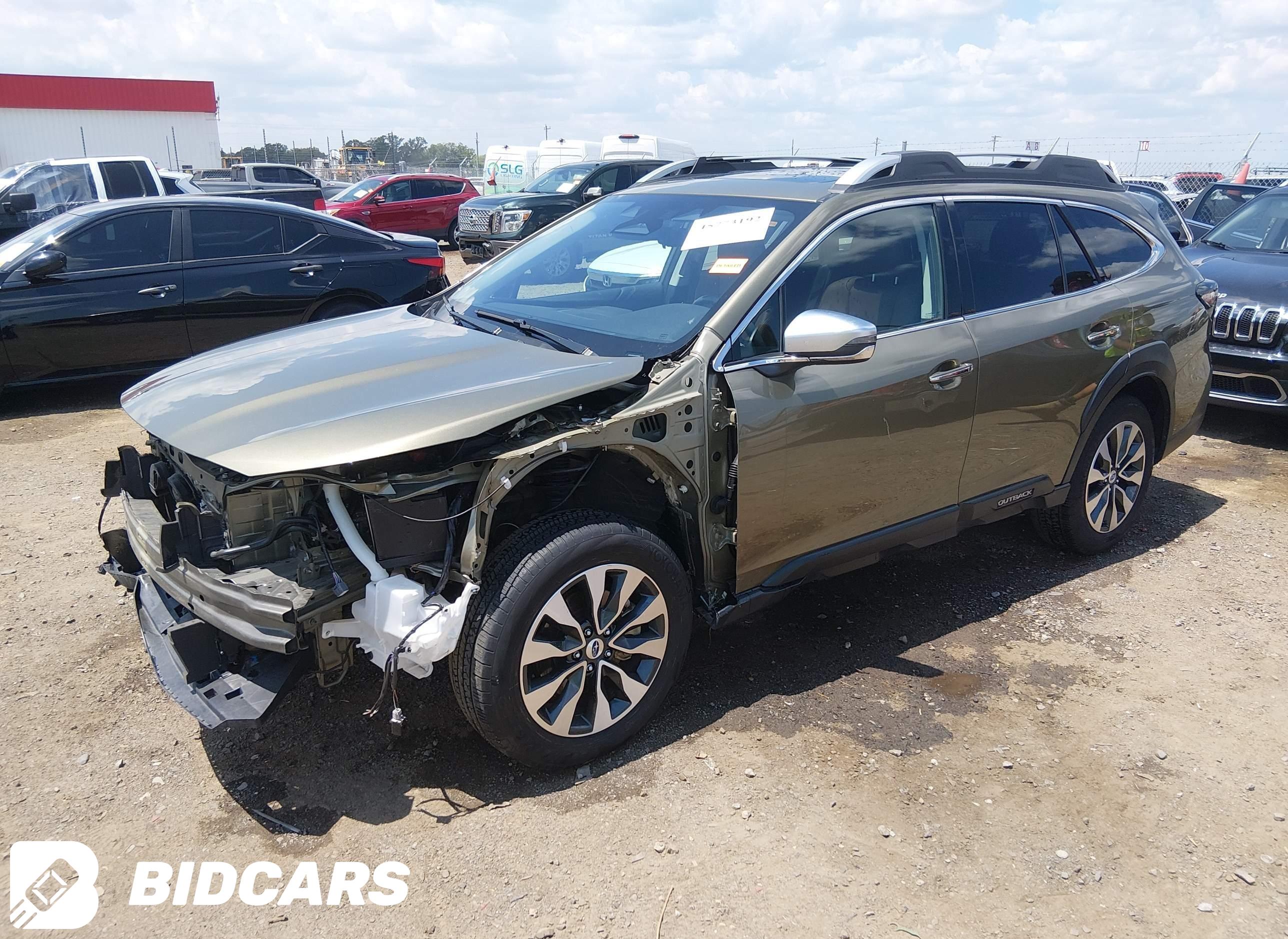 2023 Subaru Outback, Touring