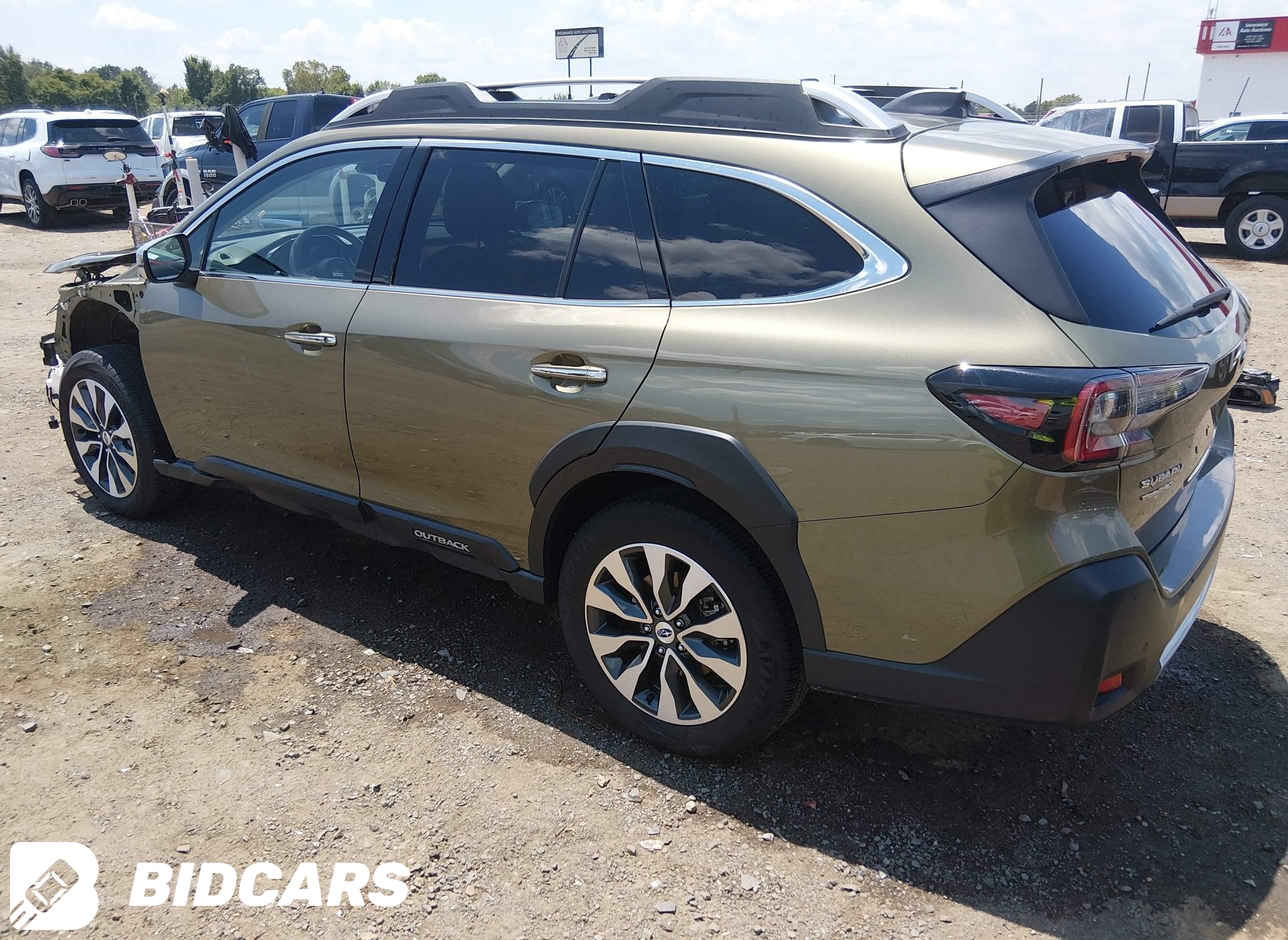 2023 Subaru Outback, Touring