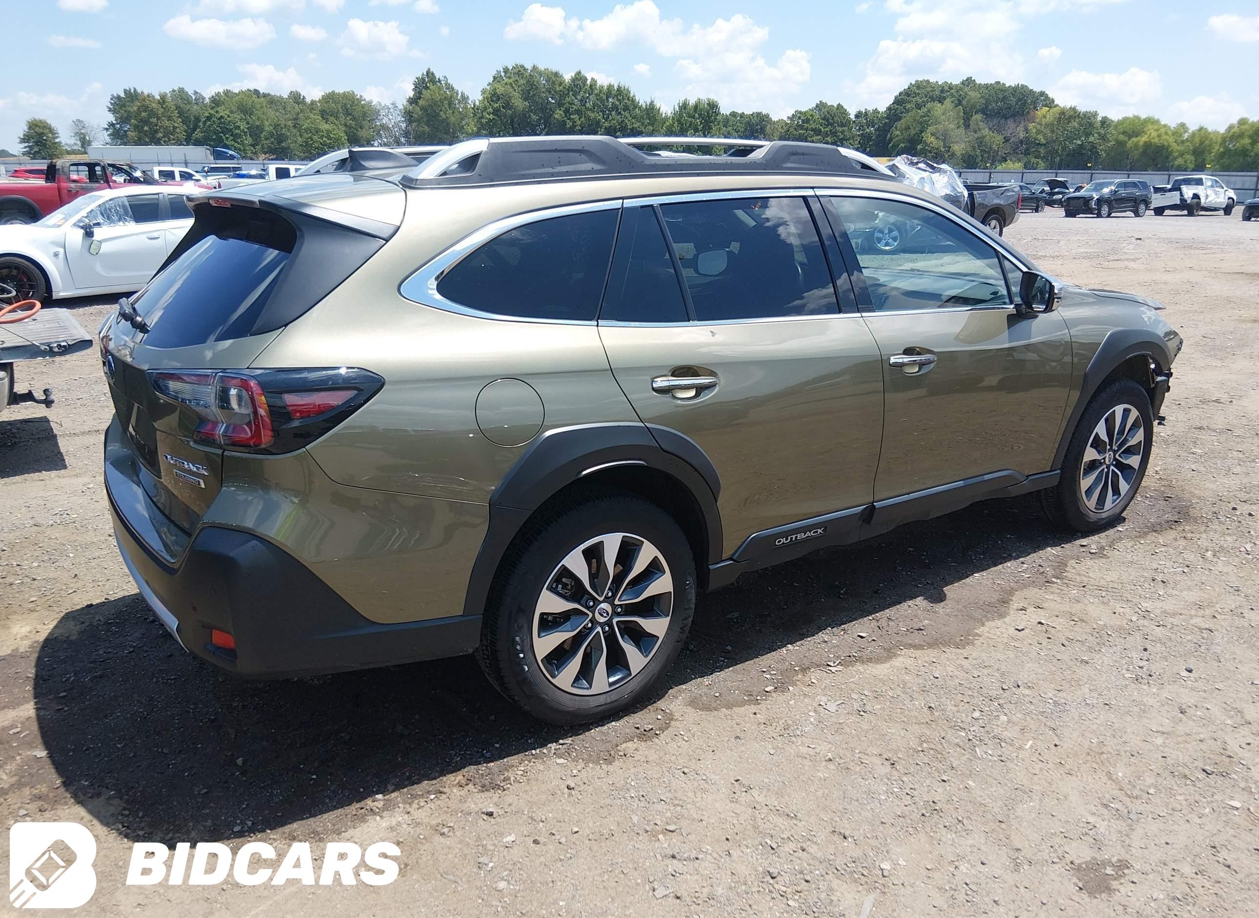 2023 Subaru Outback, Touring