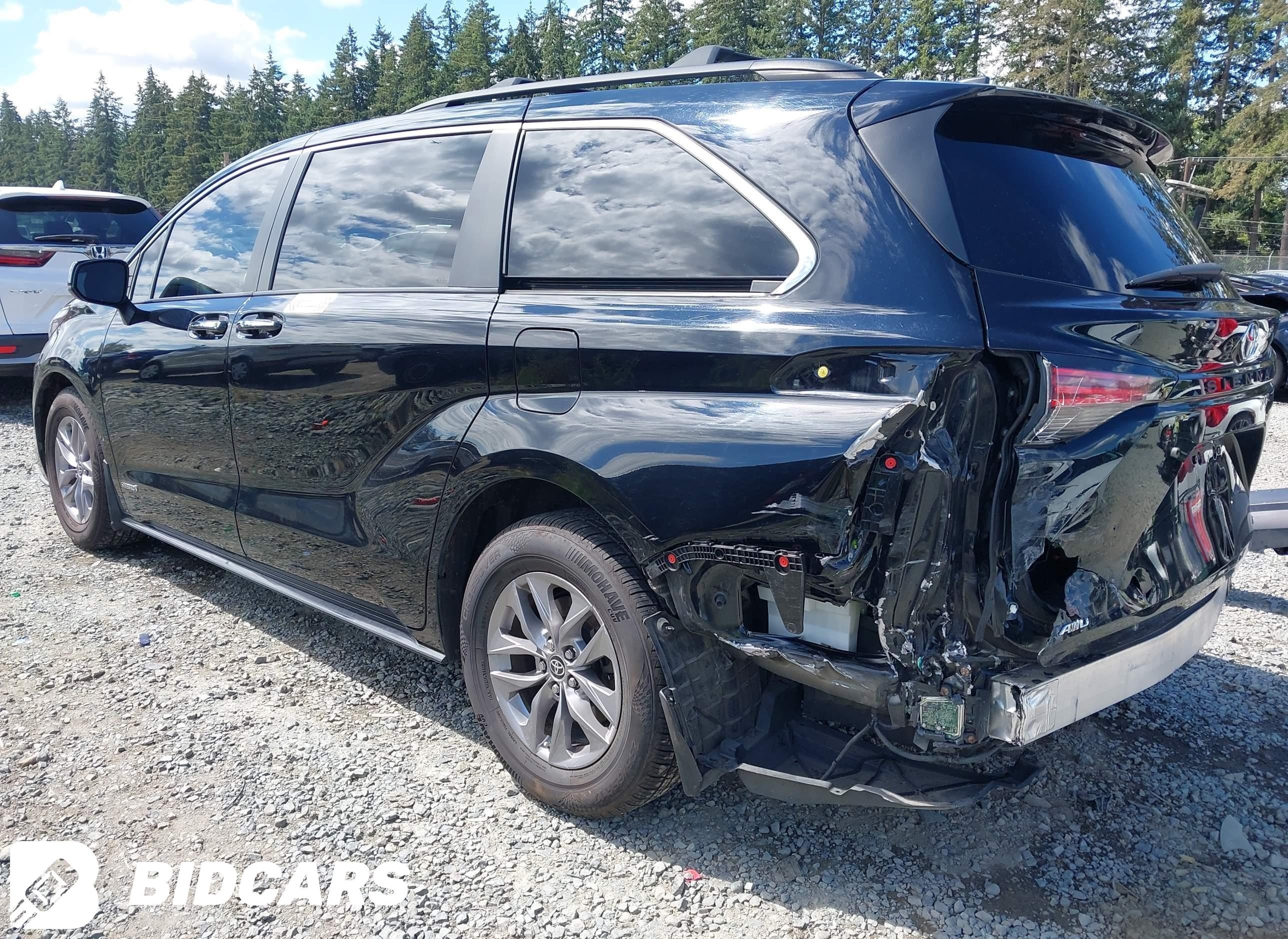 2021 Toyota Sienna, Xle