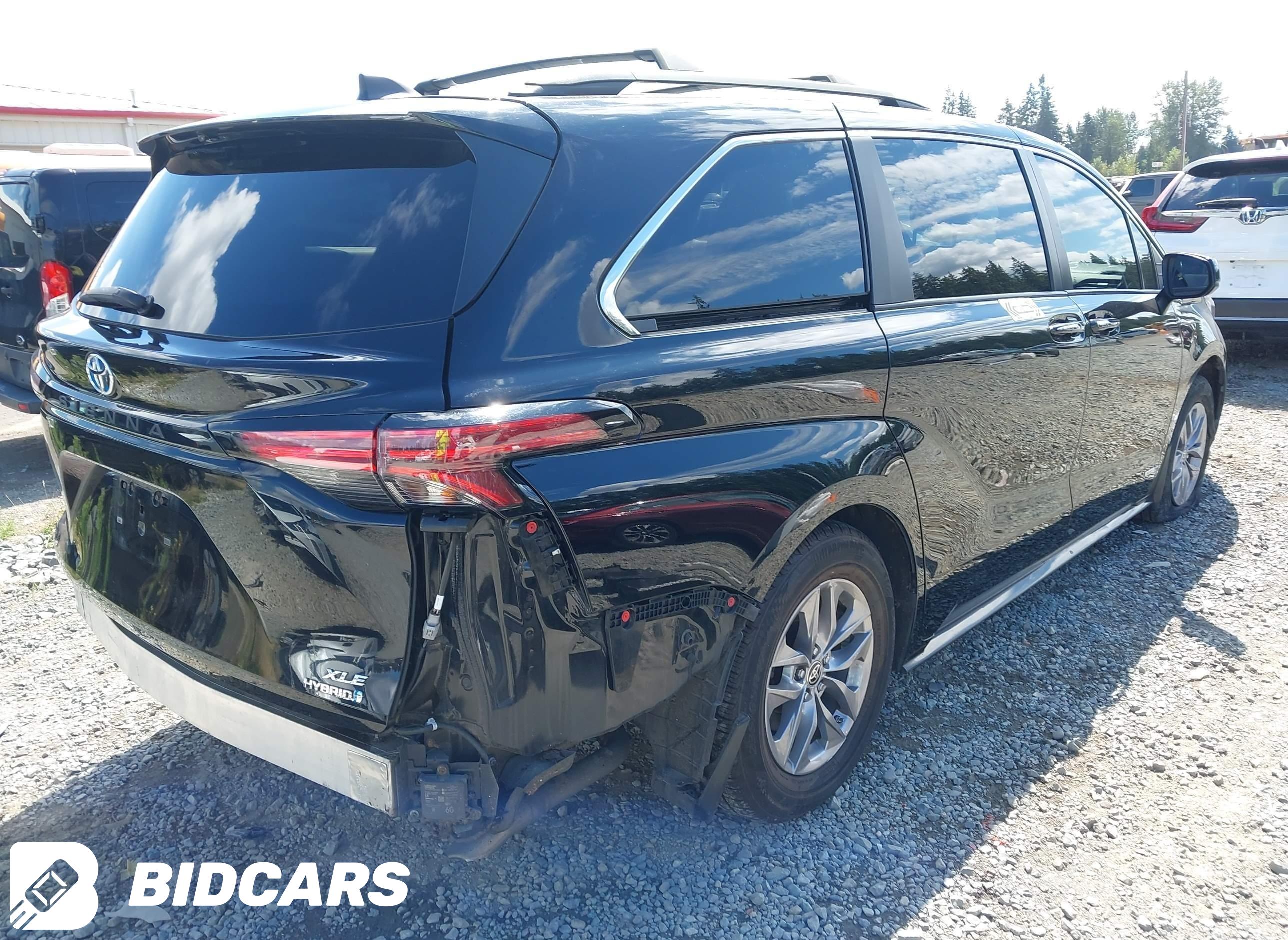 2021 Toyota Sienna, Xle