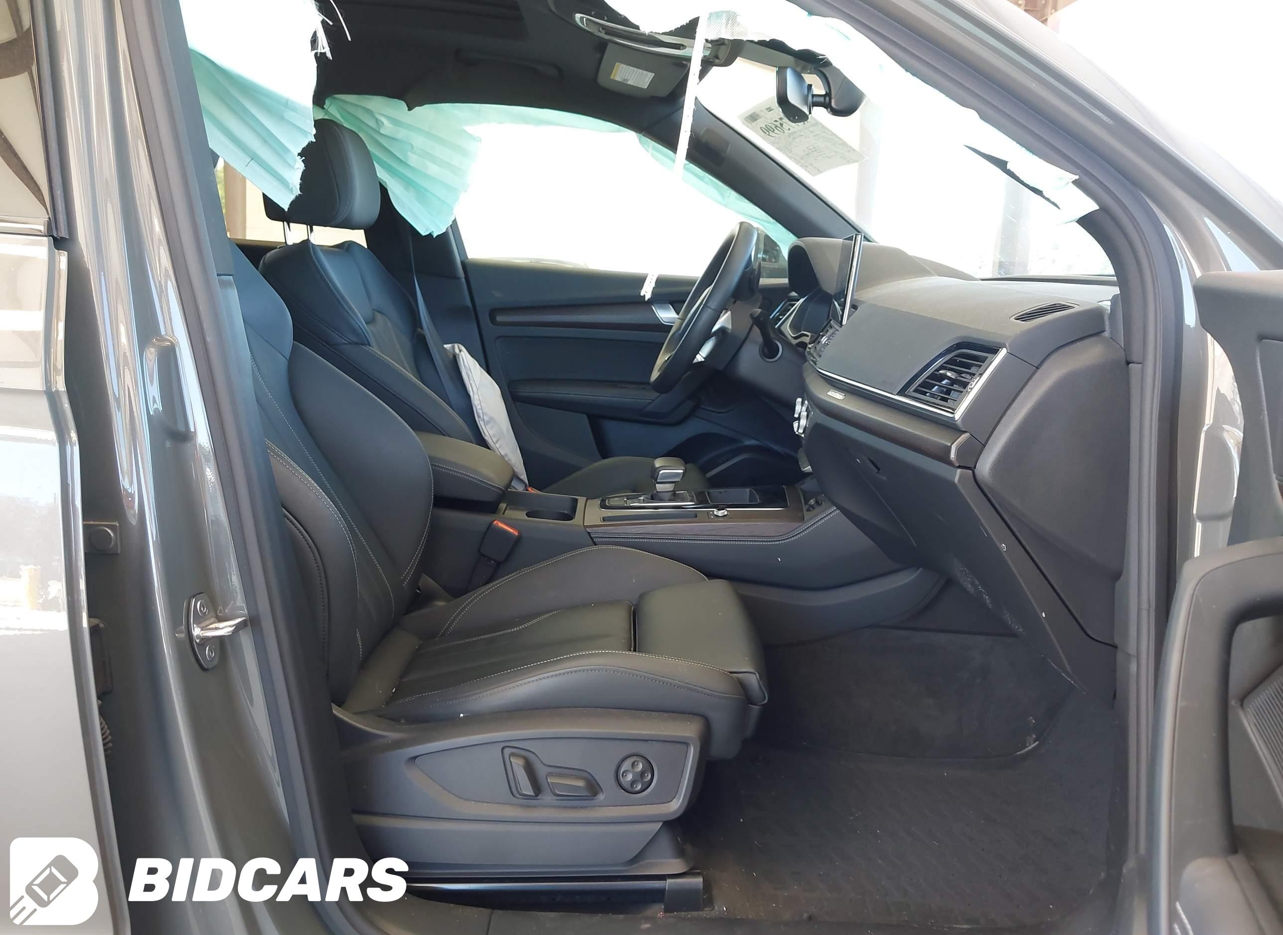 2023 Audi Q5, Premium Plus 45...