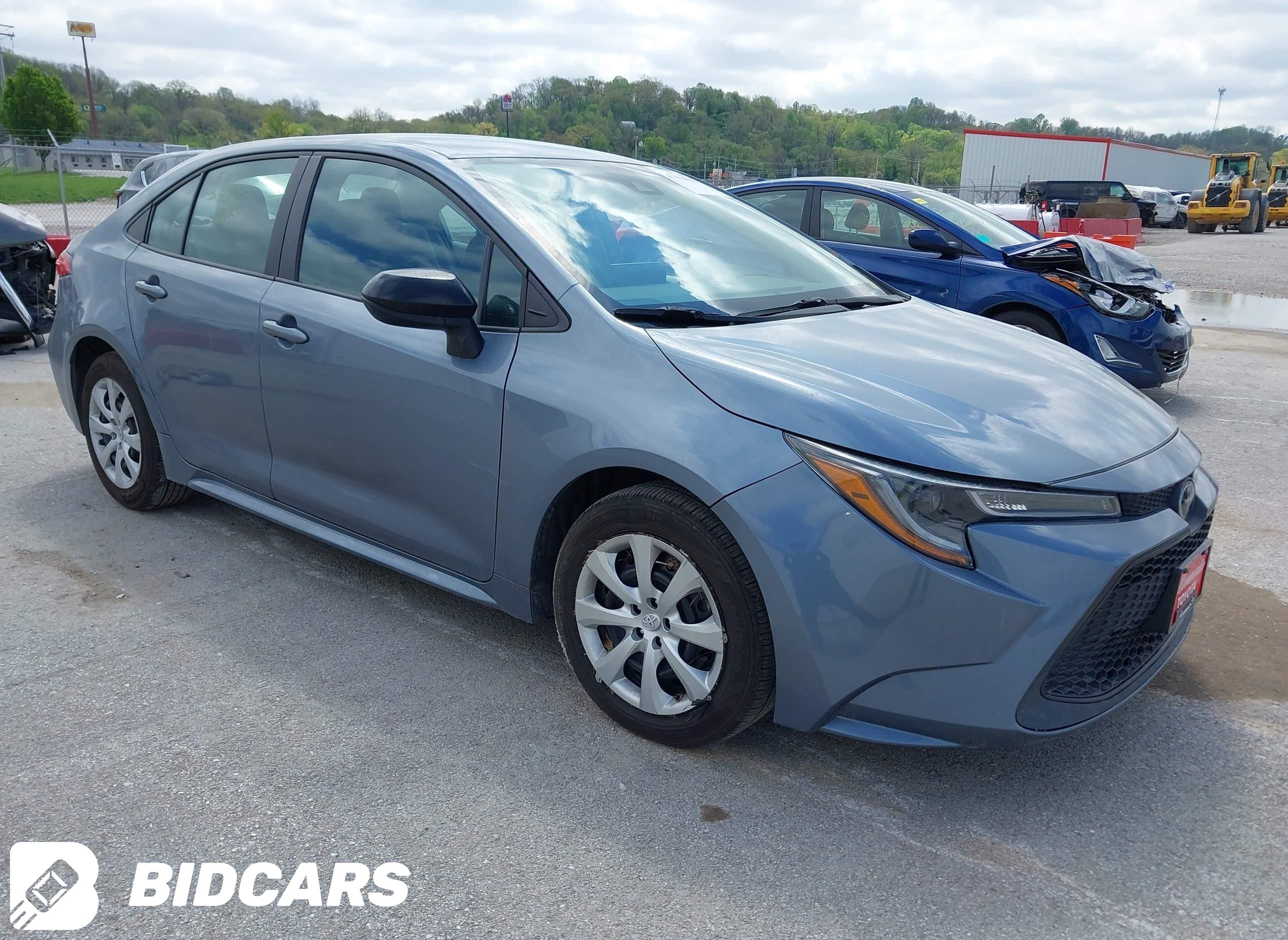 2022 Toyota Corolla, LE