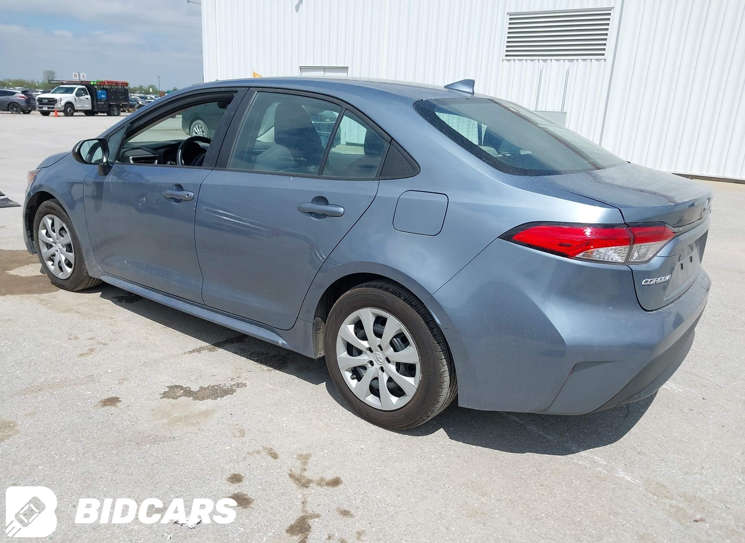 2022 Toyota Corolla, LE
