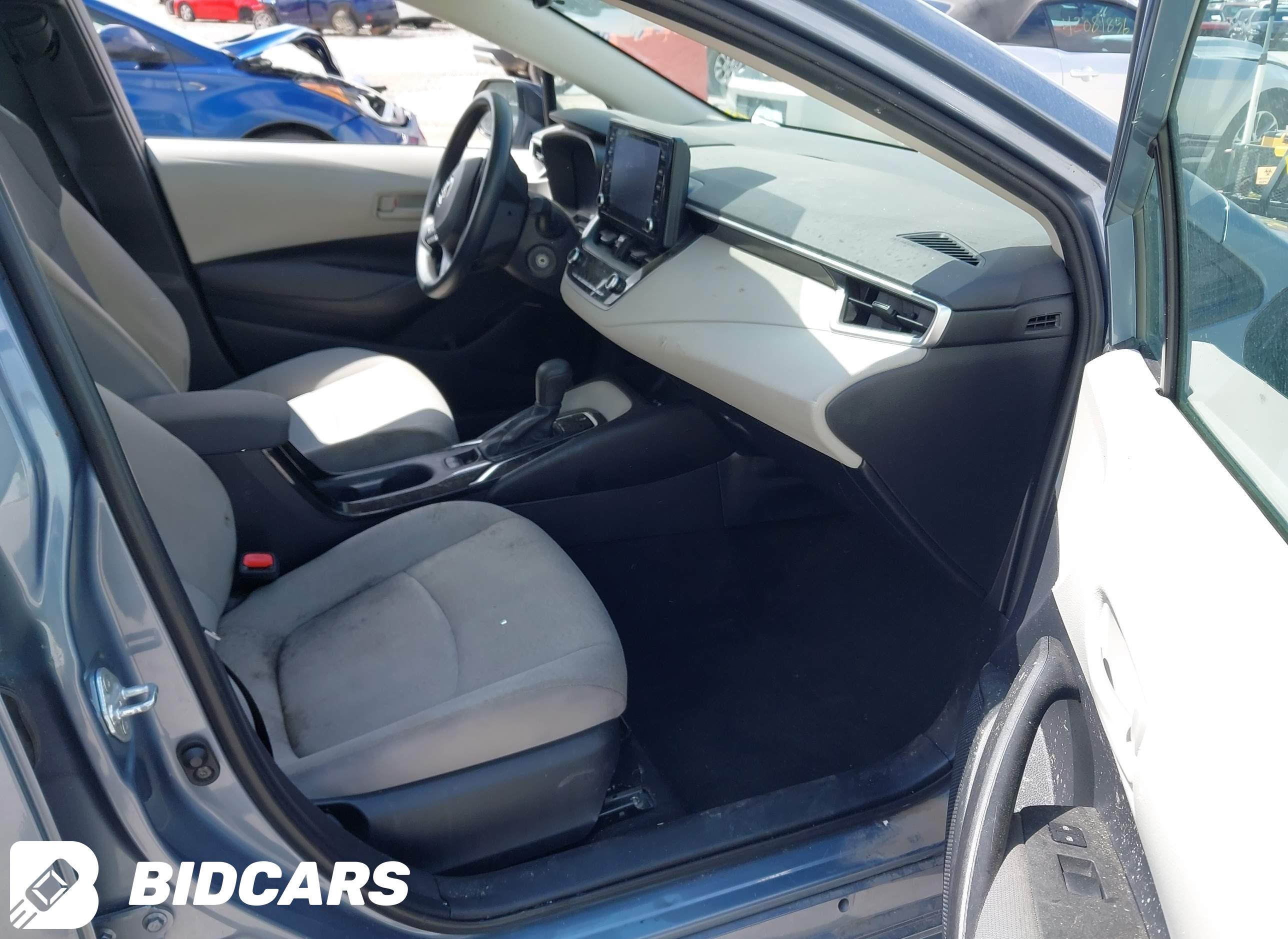 2022 Toyota Corolla, LE
