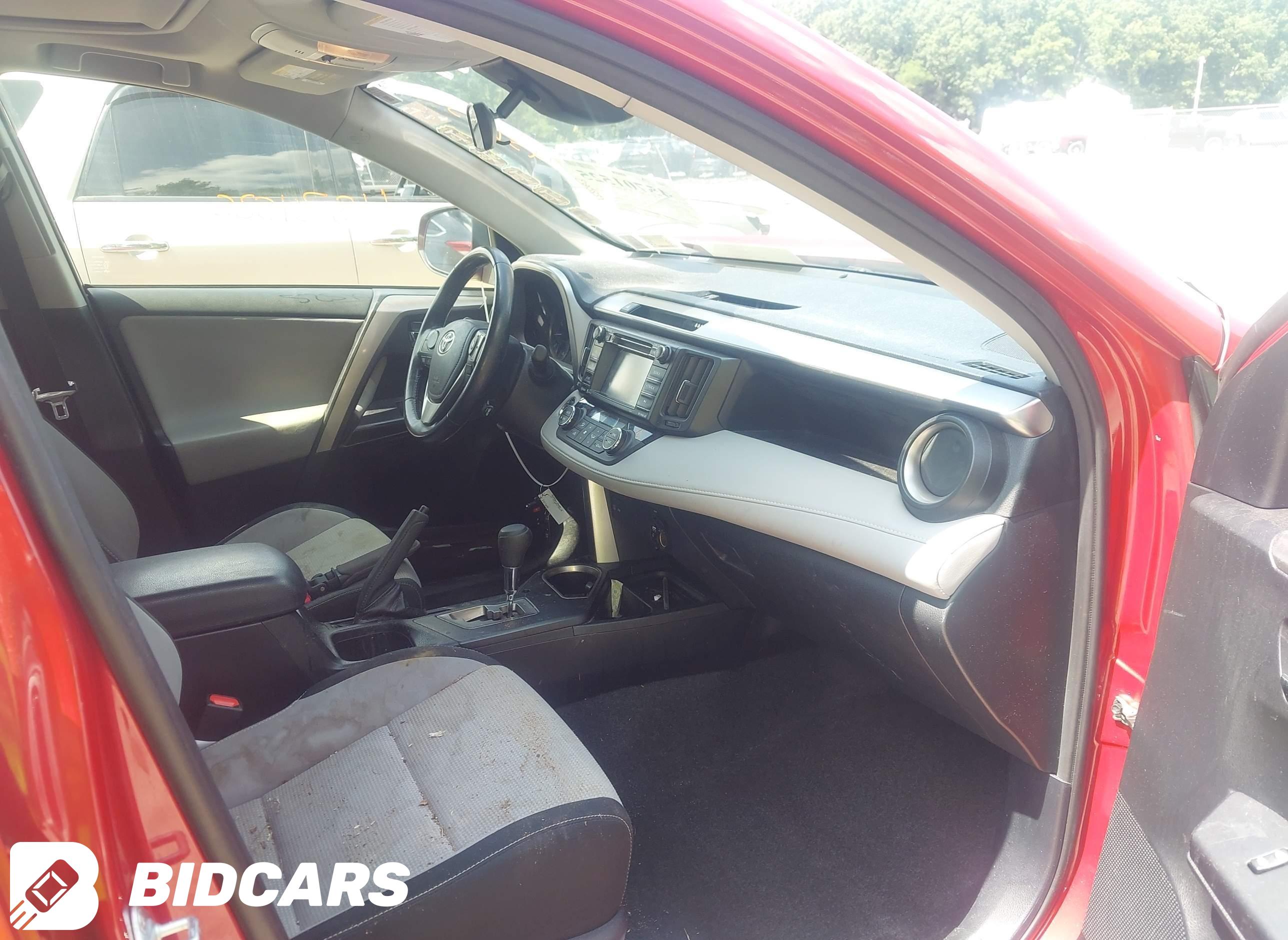 2017 Toyota RAV4, Xle