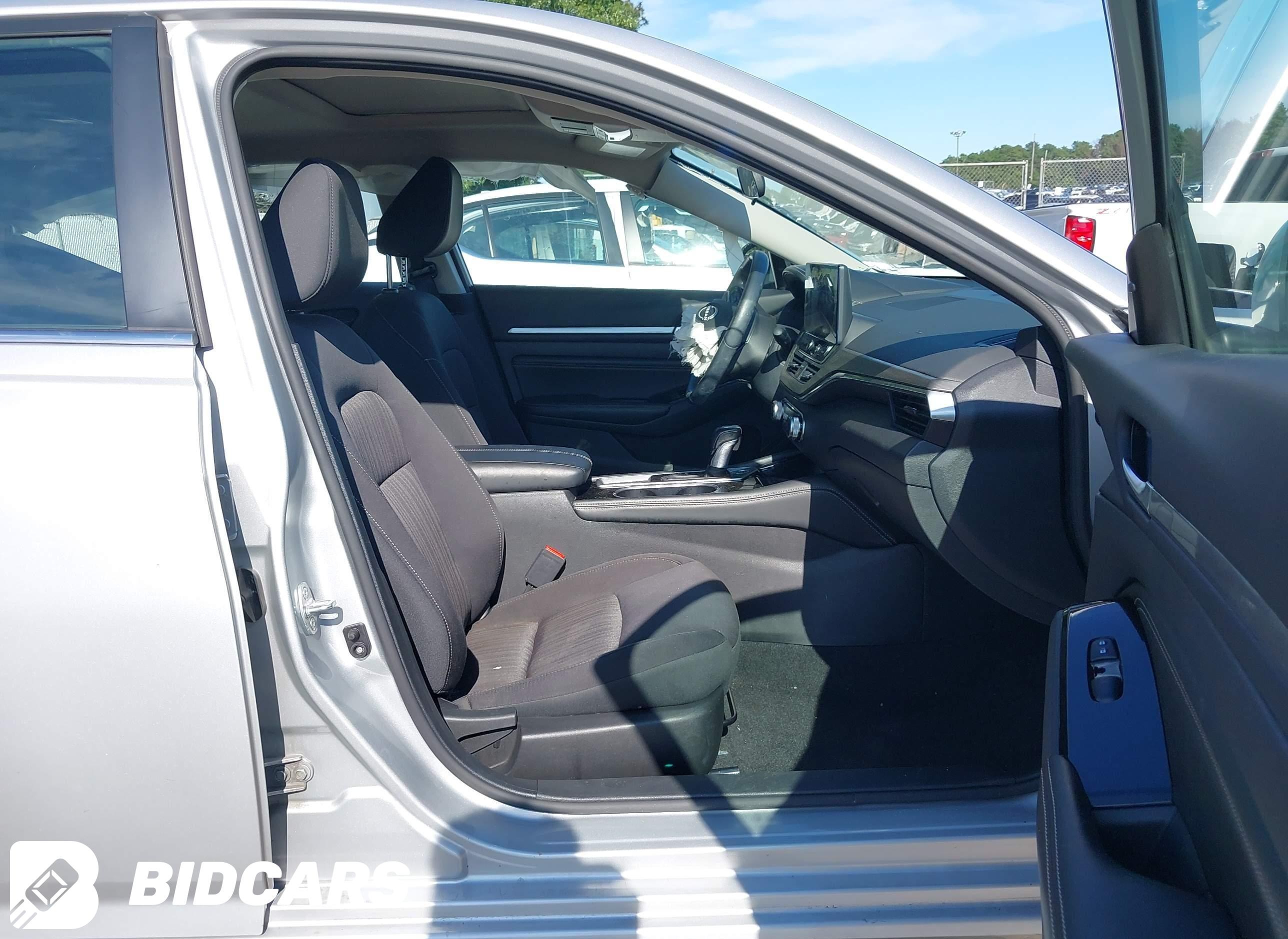 2023 Nissan Altima, Sv Fwd