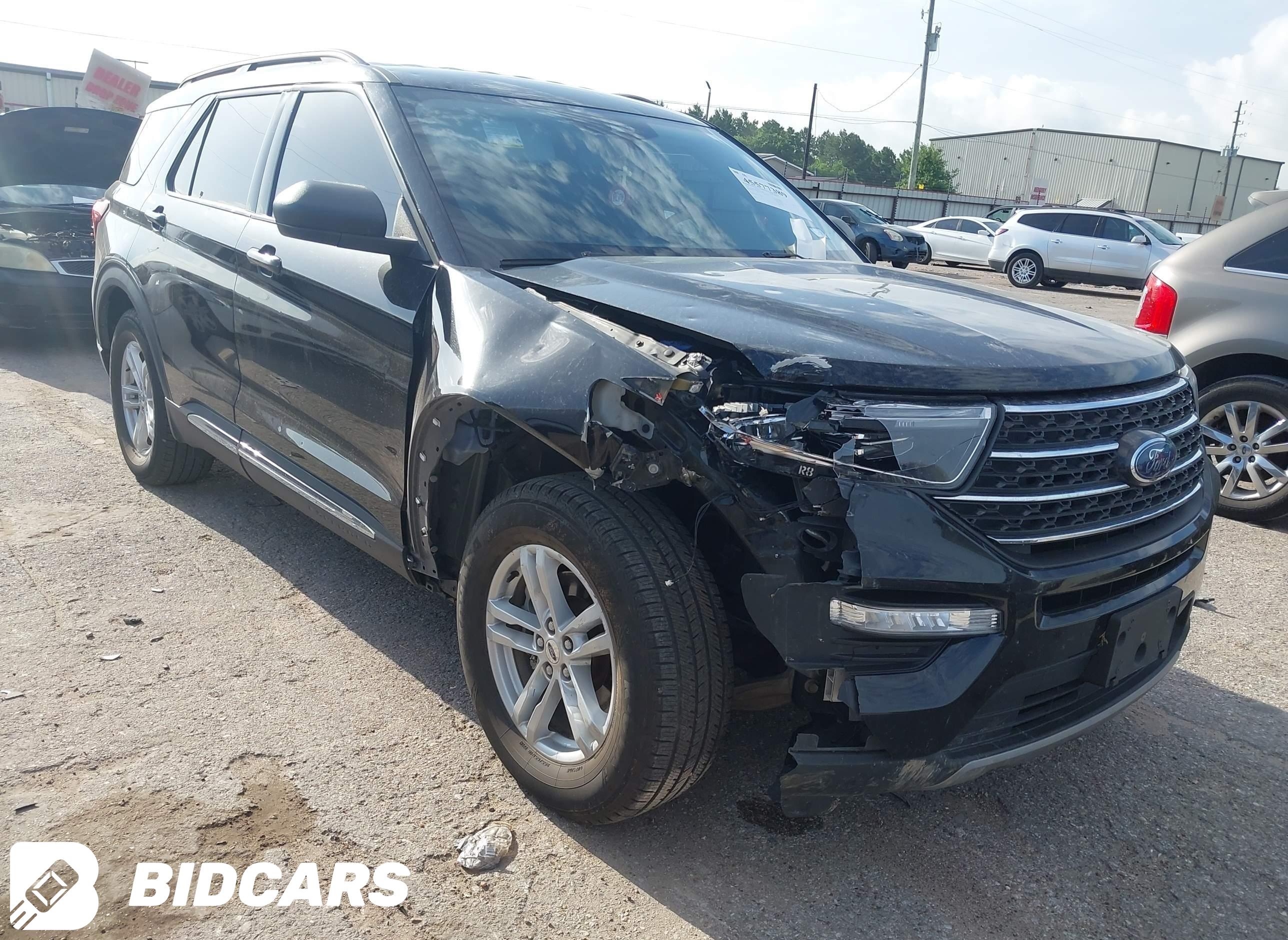 2022 Ford Explorer, Xlt