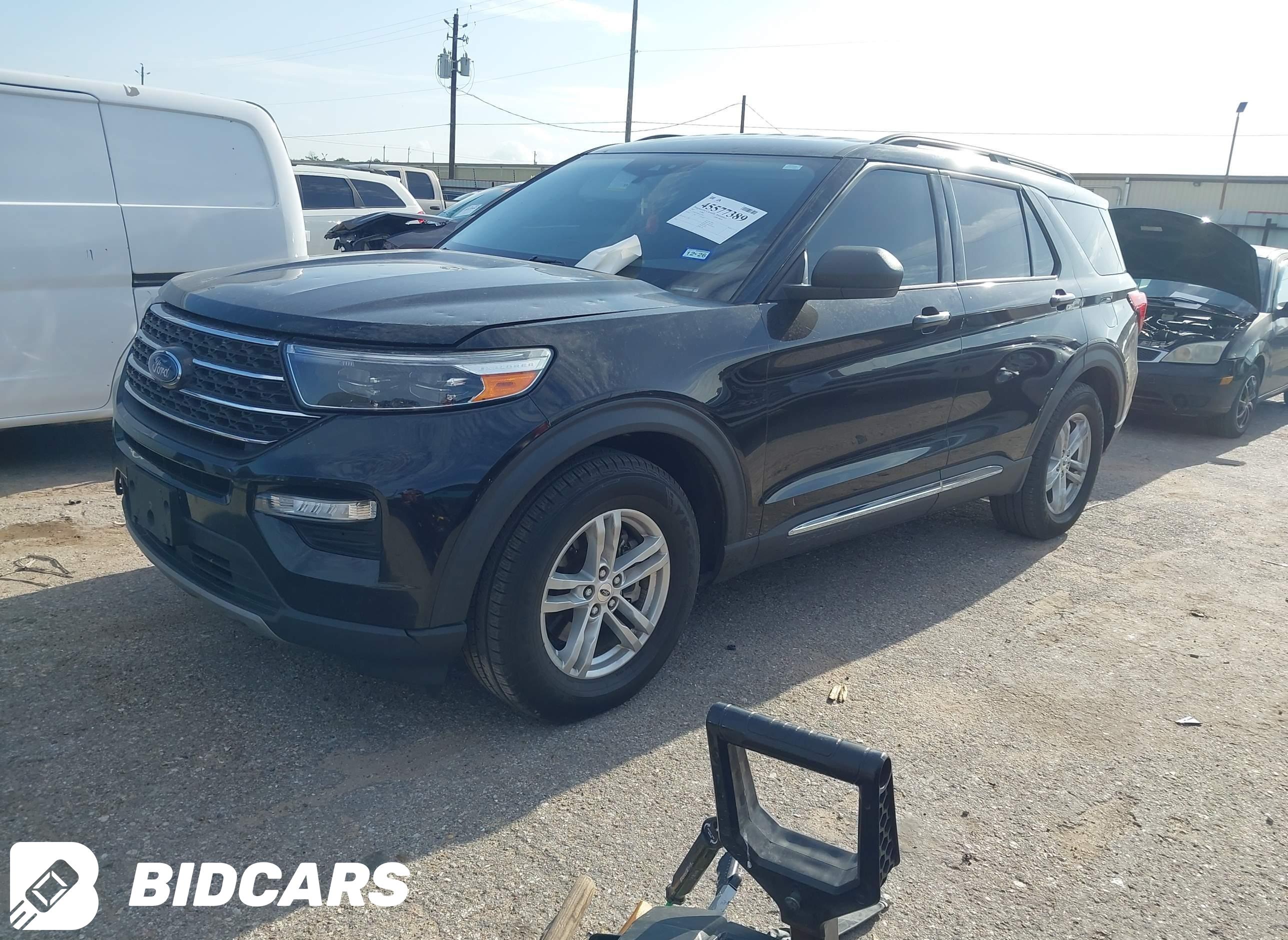 2022 Ford Explorer, Xlt