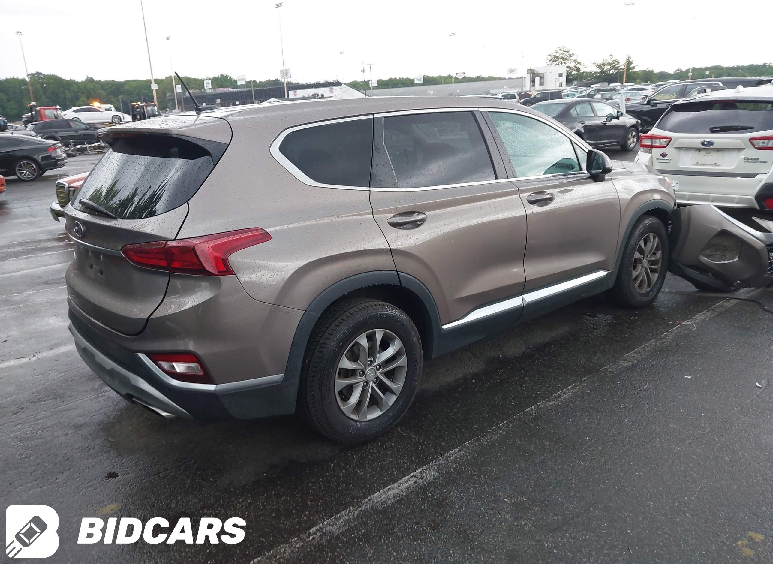 2019 Hyundai Santa Fe, SE