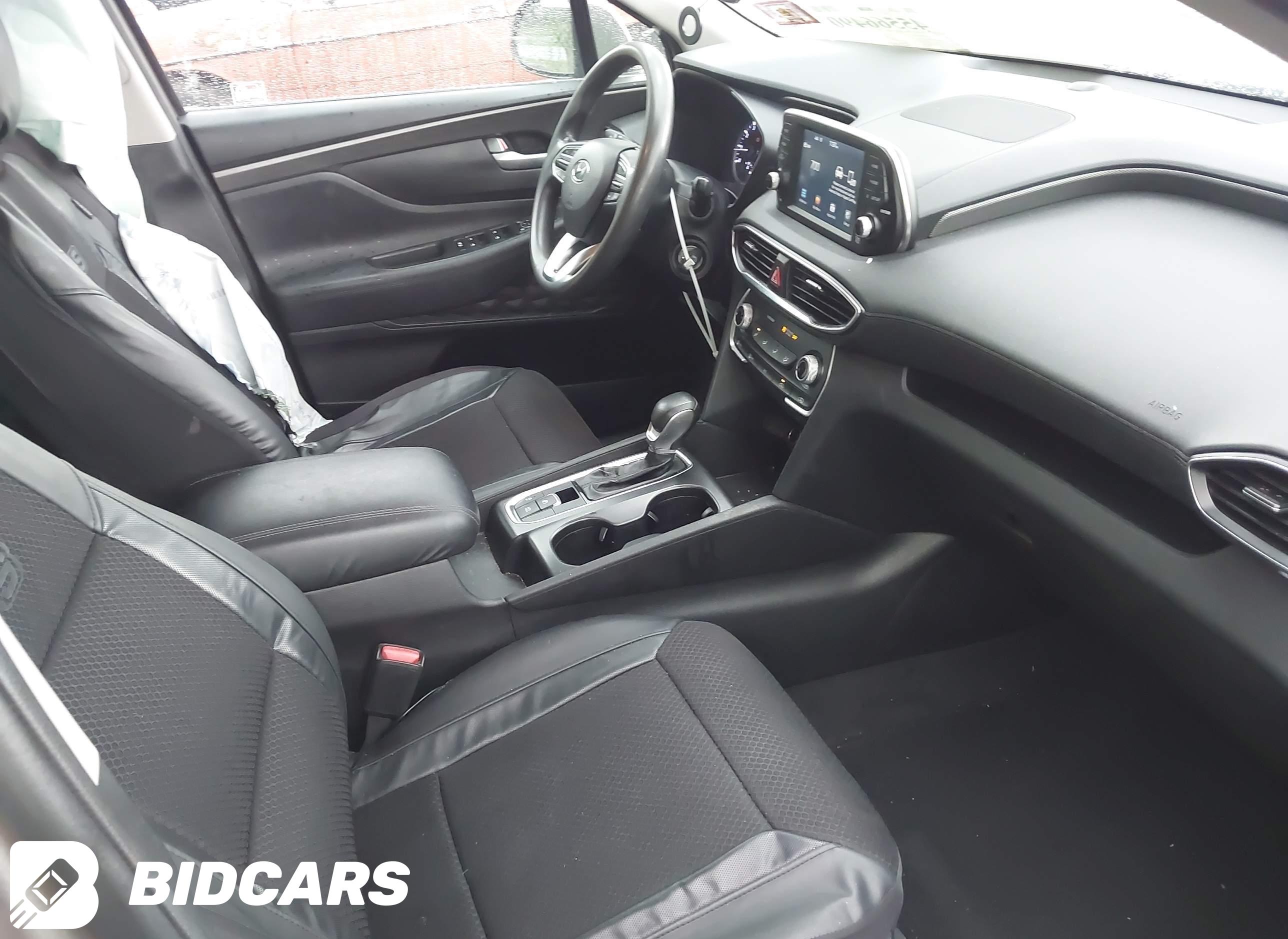 2019 Hyundai Santa Fe, SE