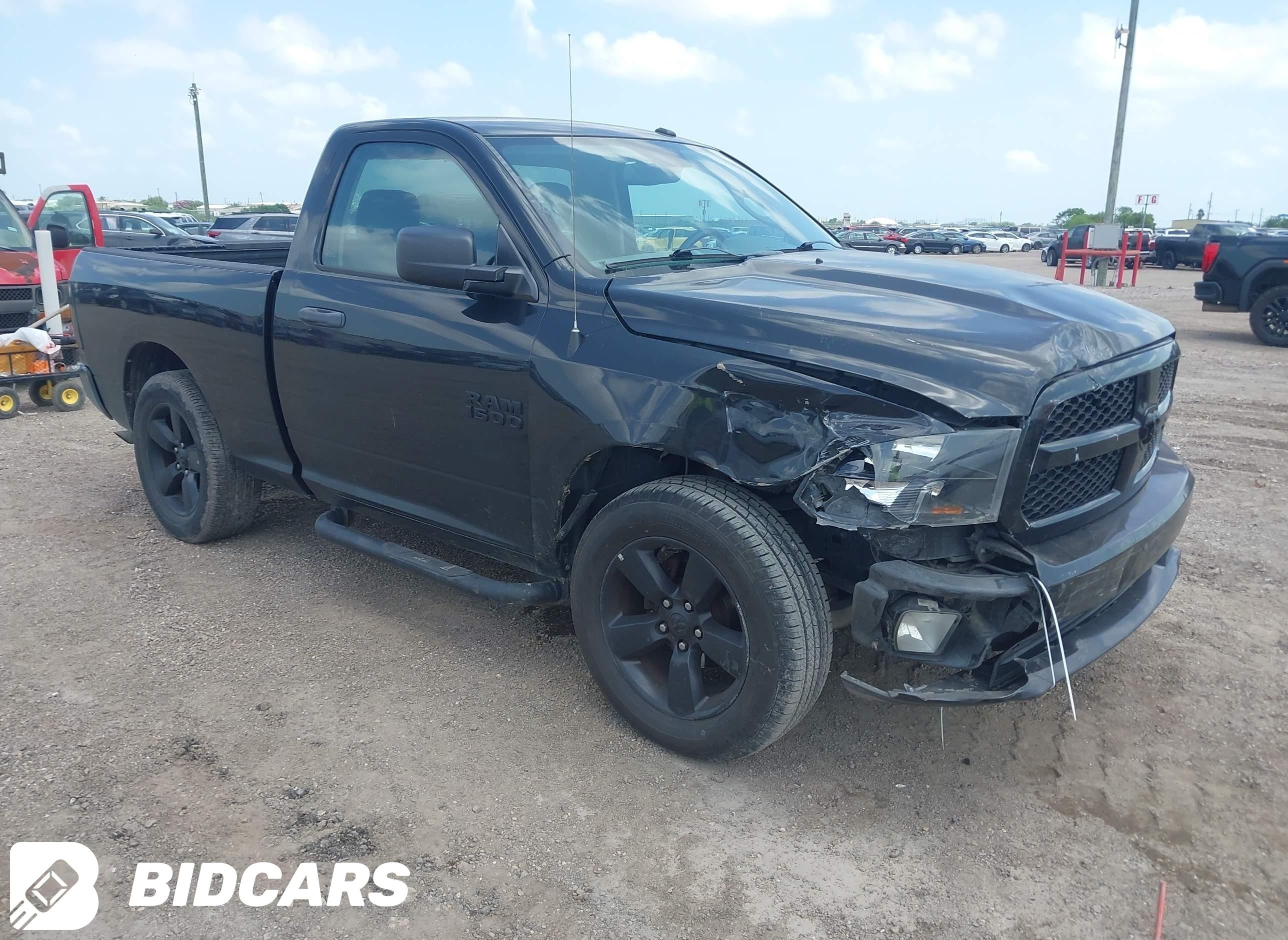 2015 RAM 1500, Express