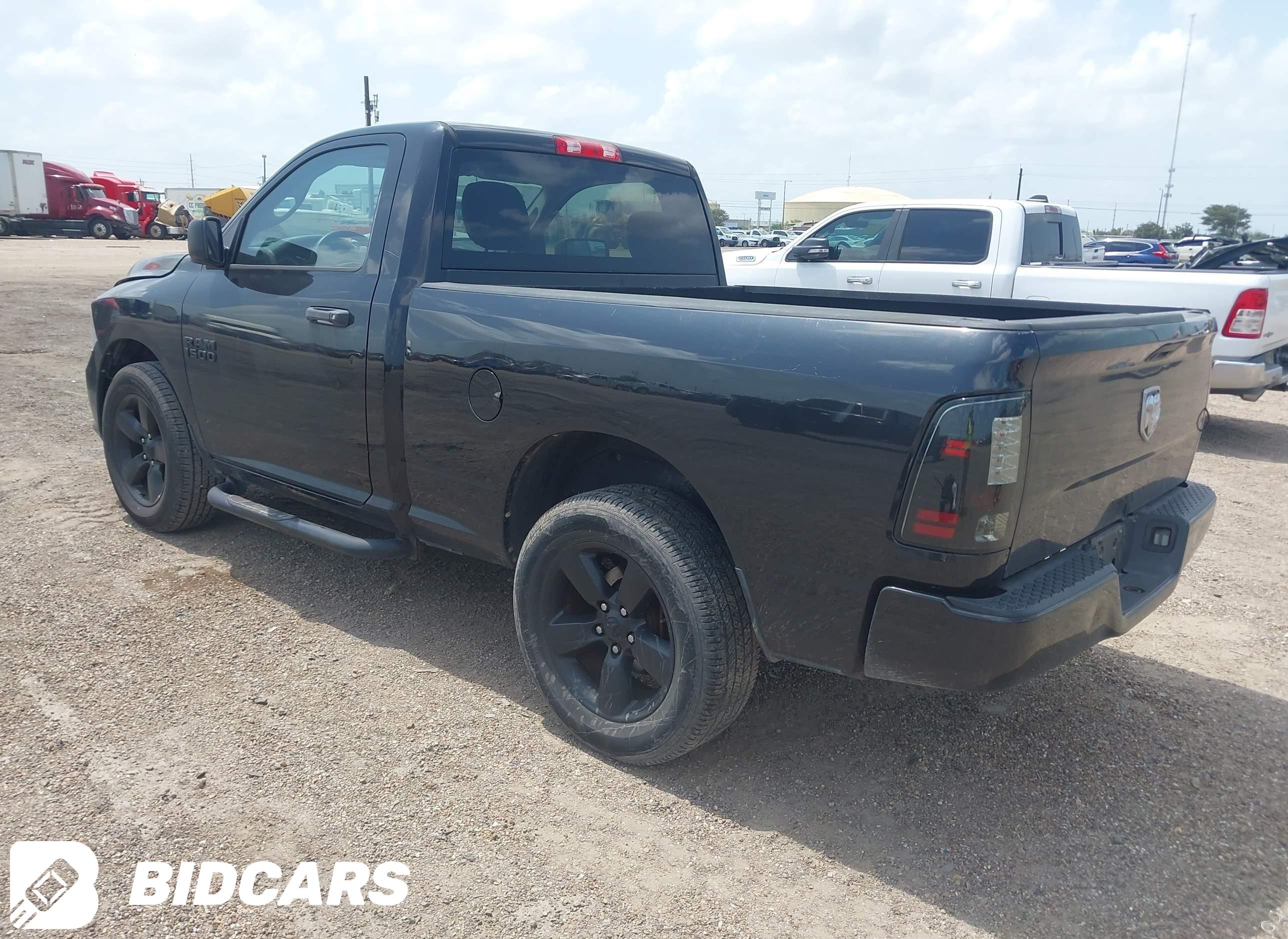 2015 RAM 1500, Express