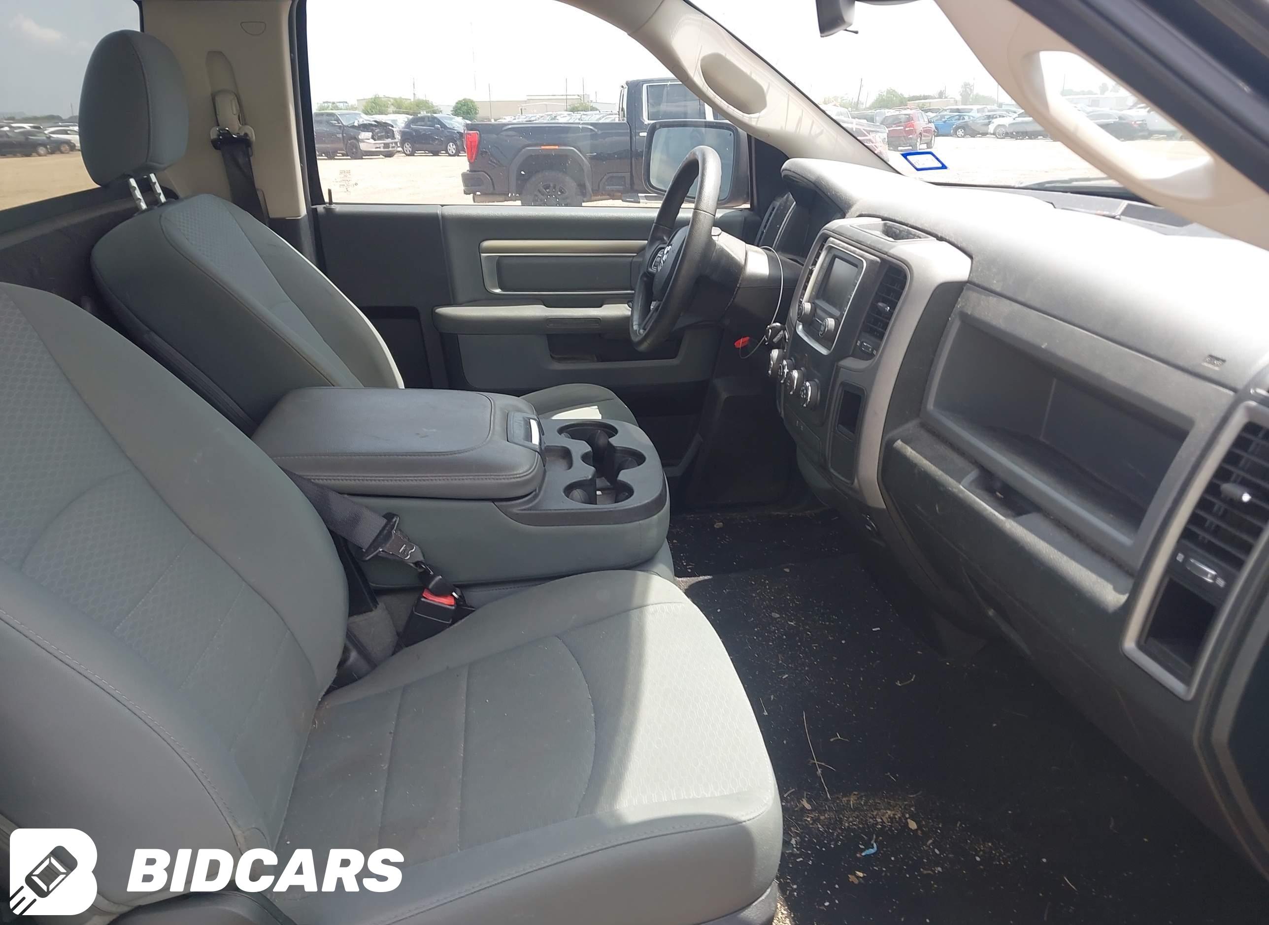 2015 RAM 1500, Express