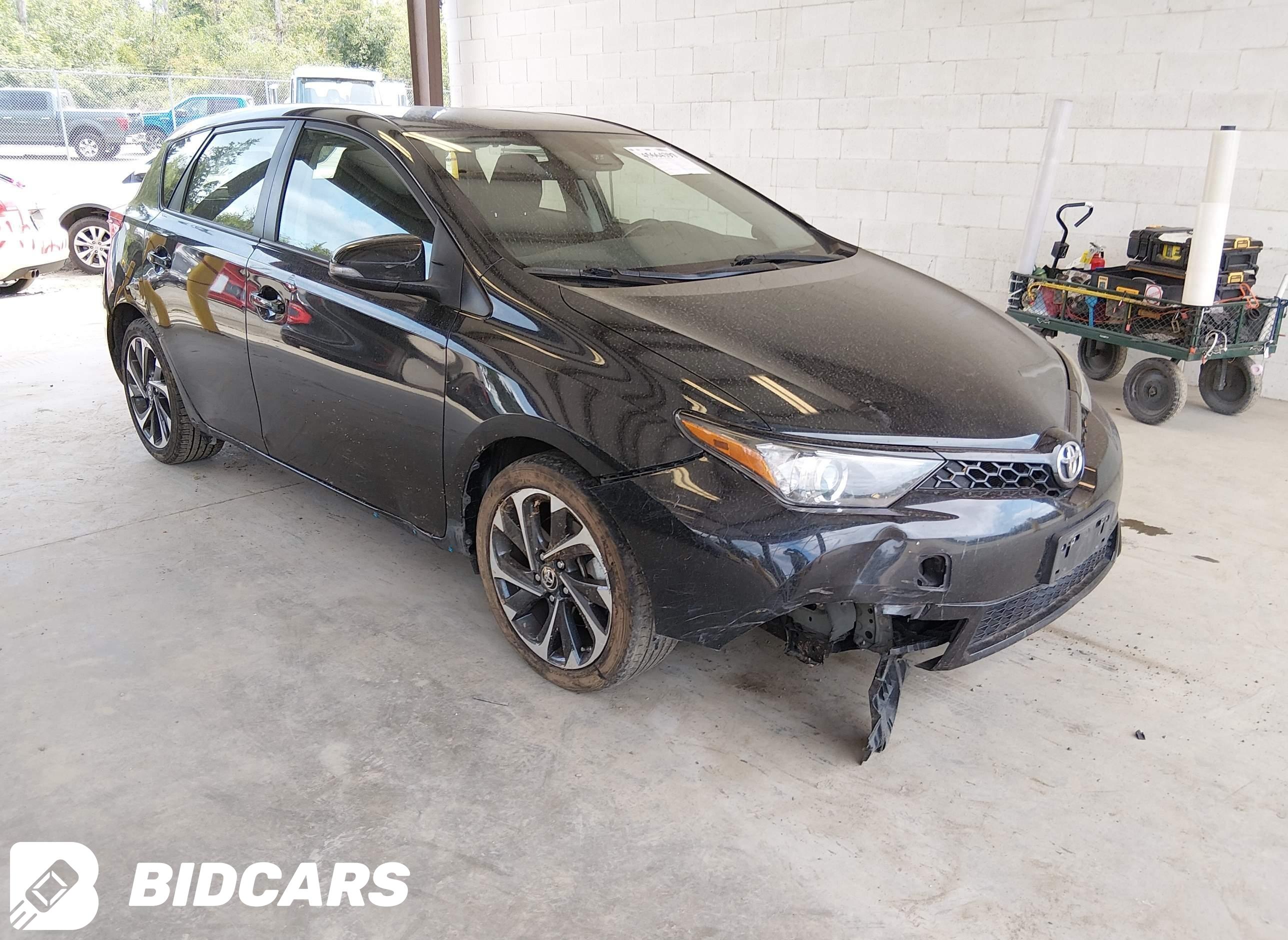 2017 Toyota Corolla, LM
